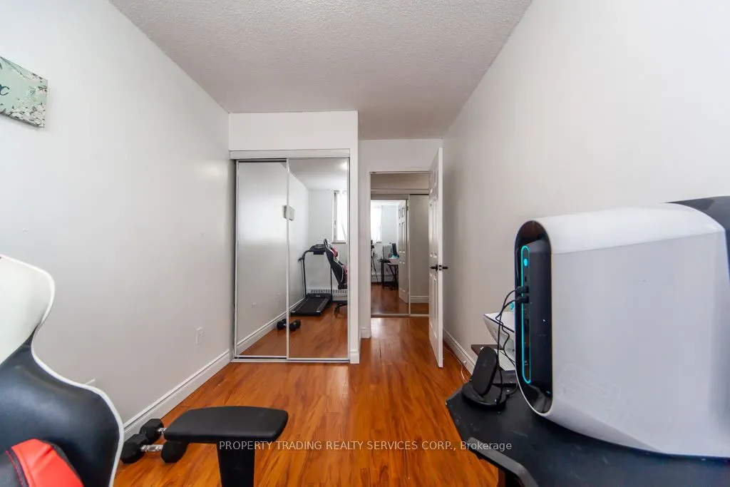 50 Lotherton Pathway, #402