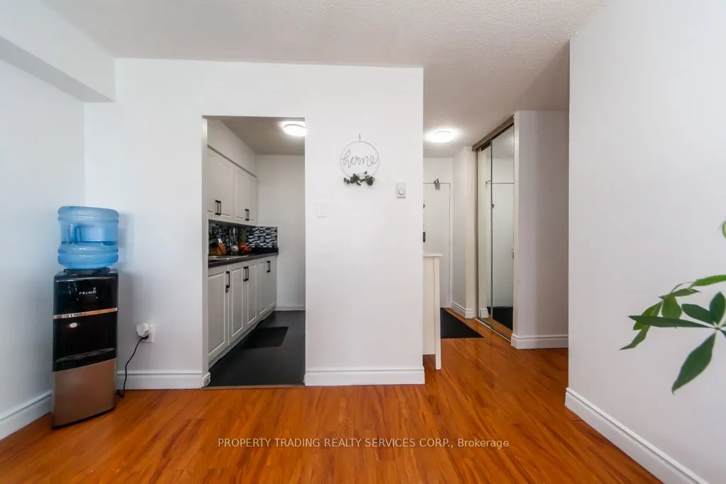 50 Lotherton Pathway, #402