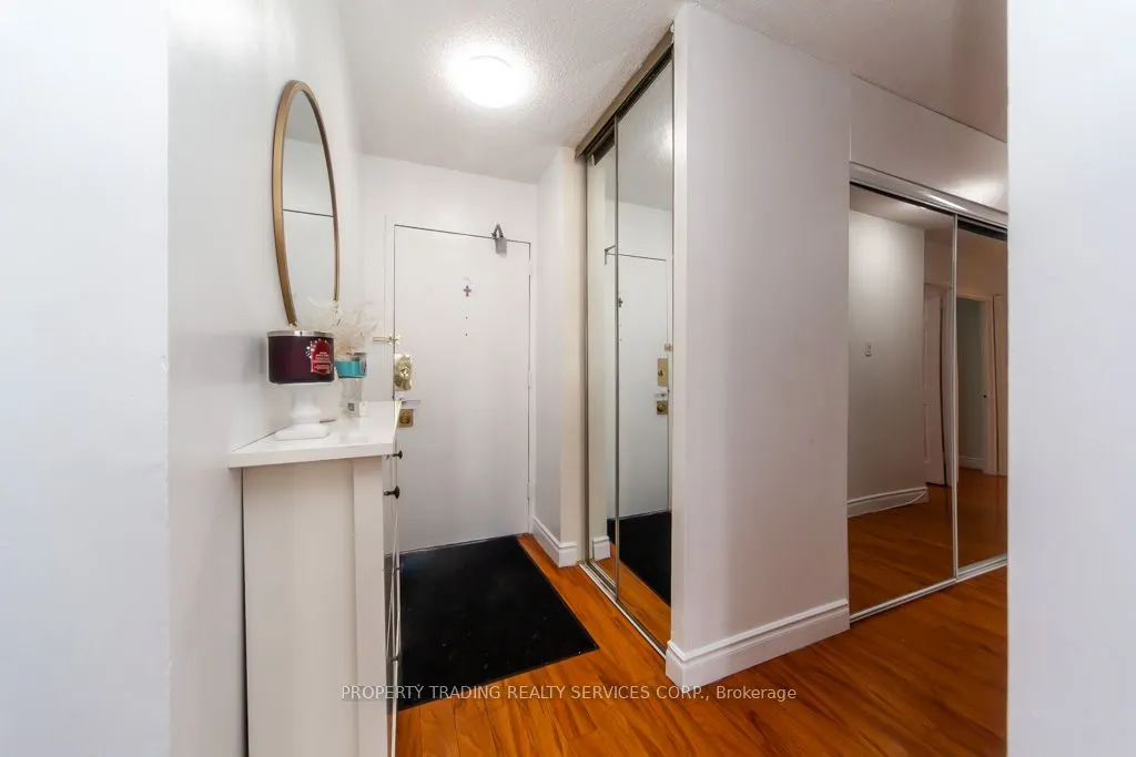 50 Lotherton Pathway, #402