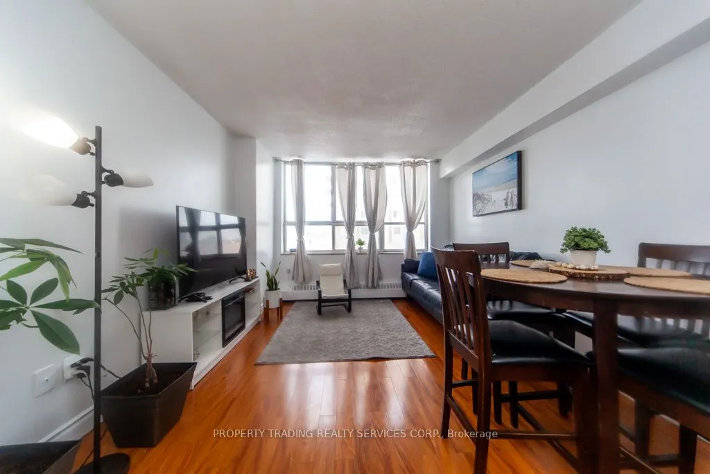50 Lotherton Pathway, #402