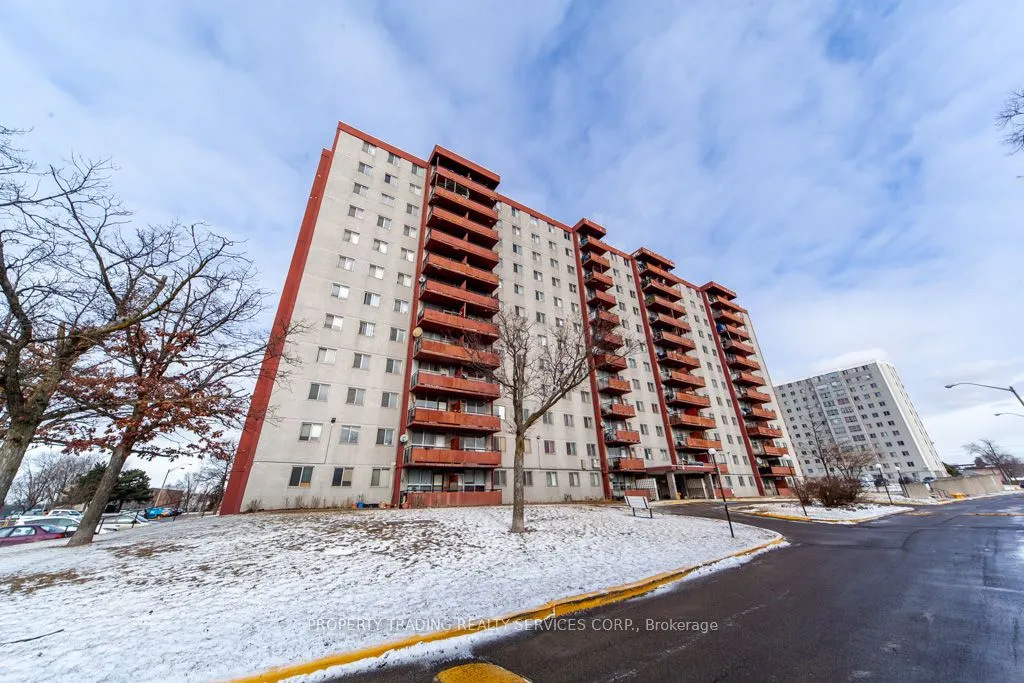 50 Lotherton Pathway, #402