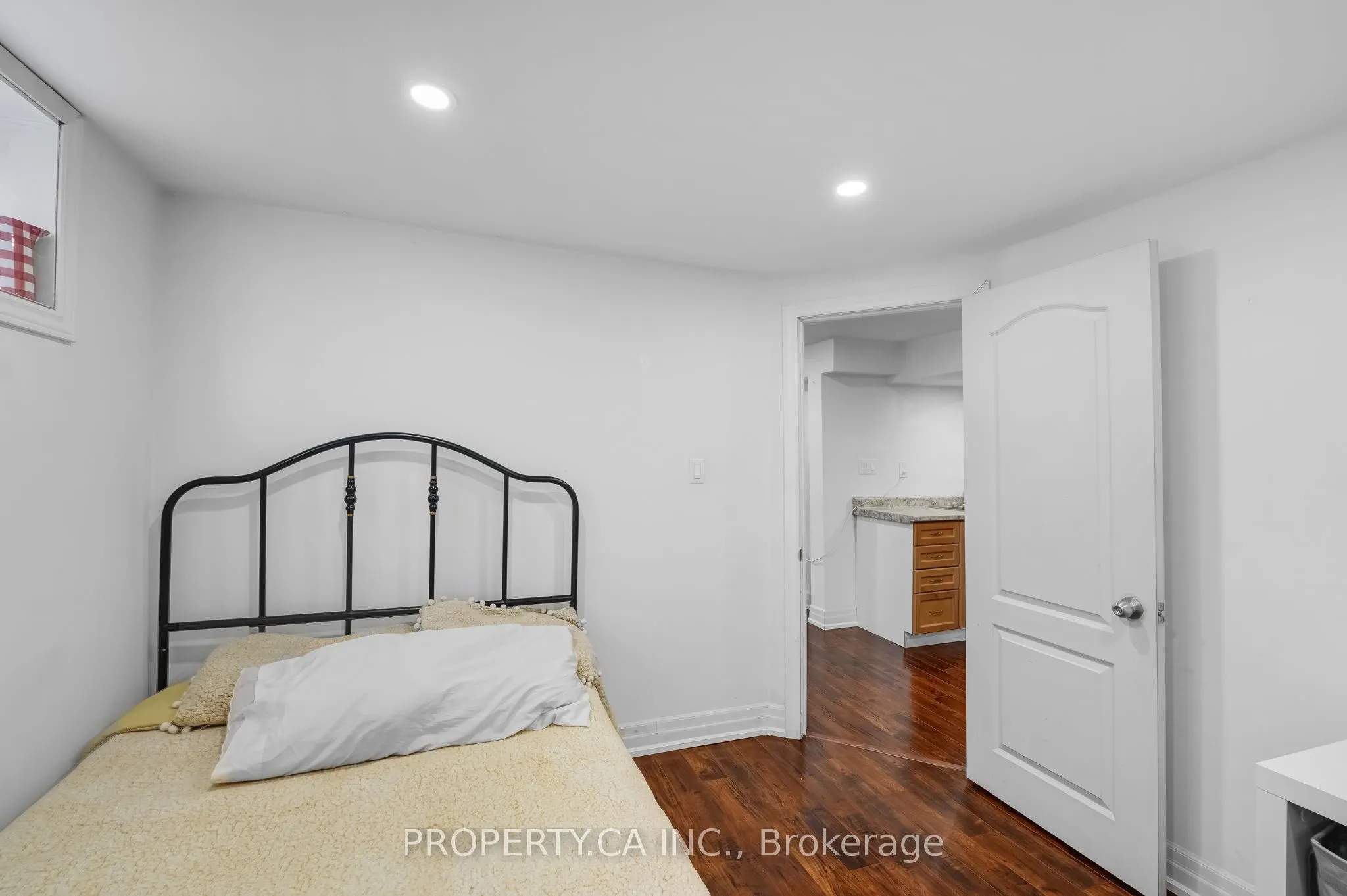 94 Bamford Crescent