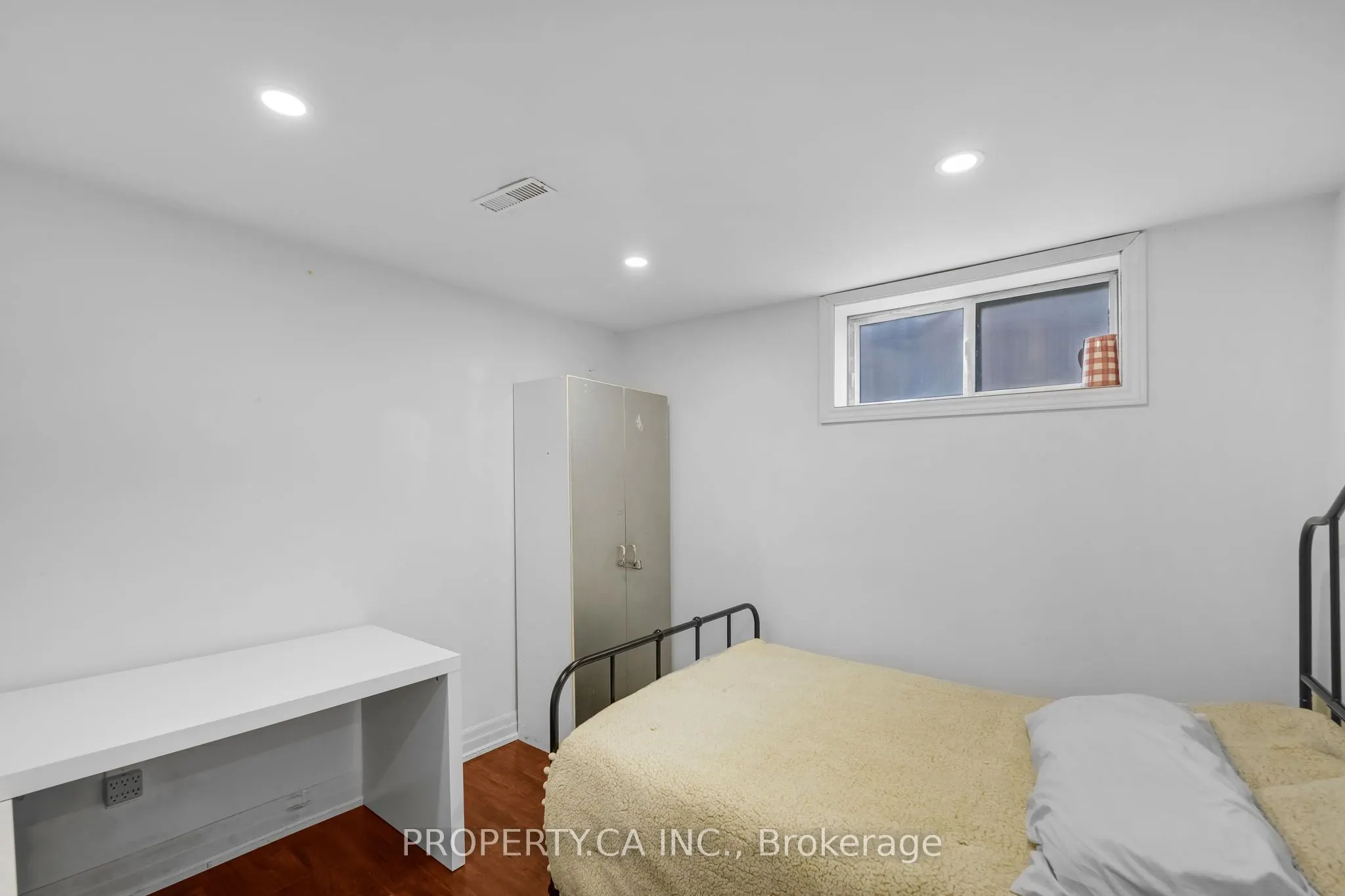 94 Bamford Crescent