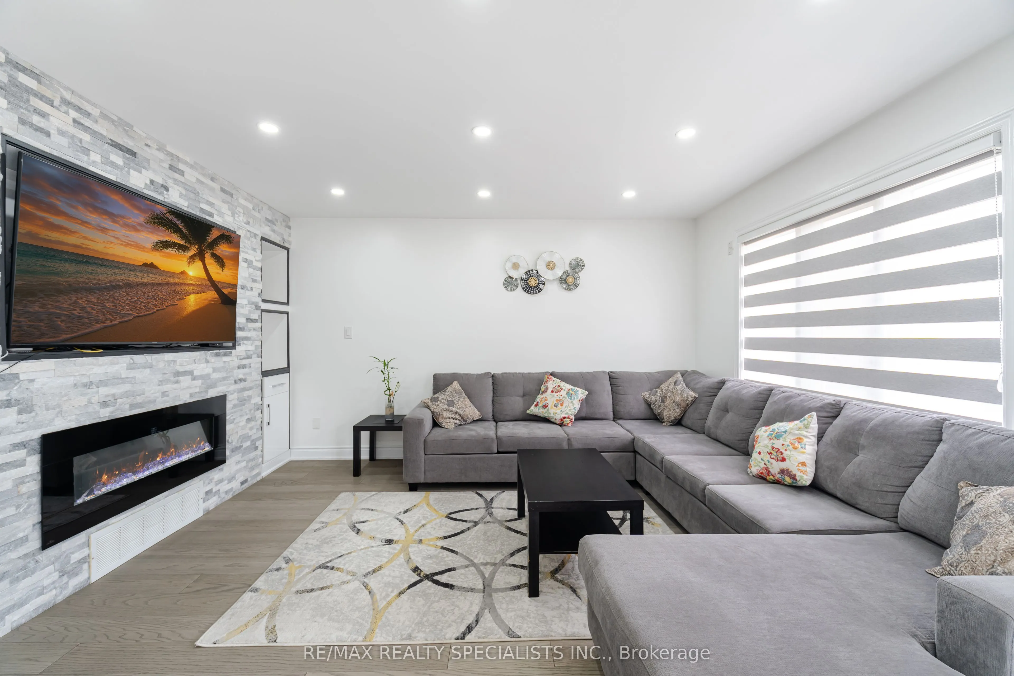 64 TREASURE Drive, #MAIN