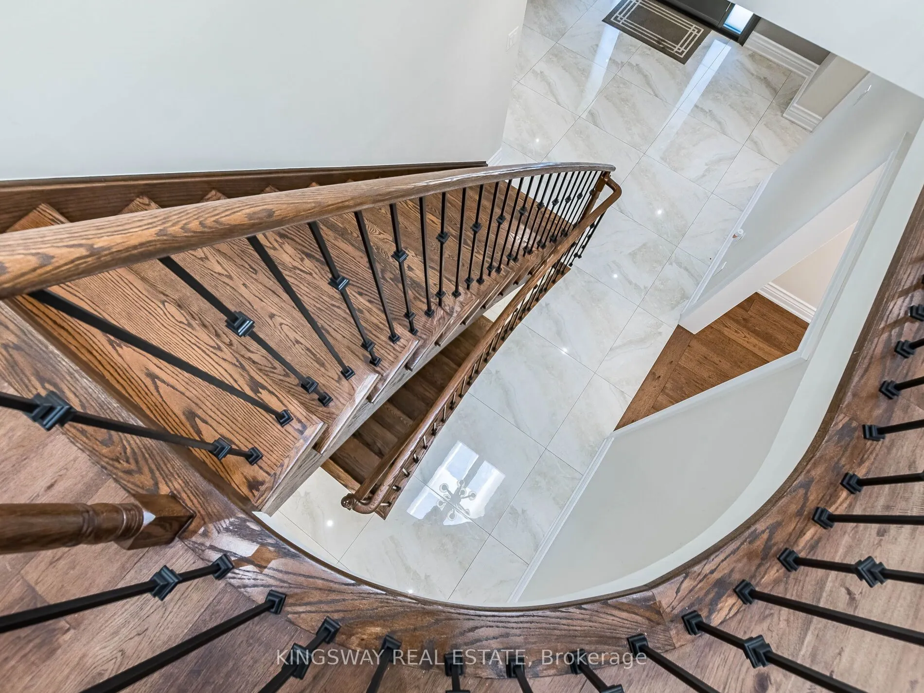 58 Leeward Drive