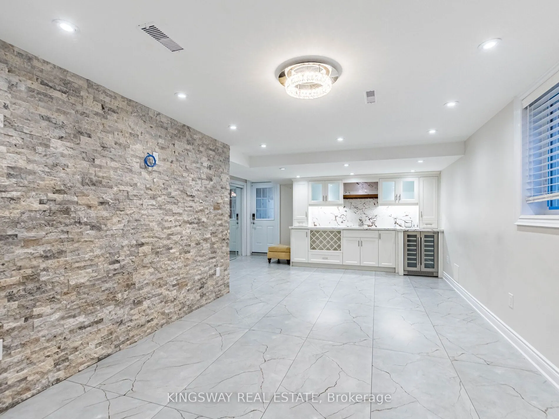 58 Leeward Drive