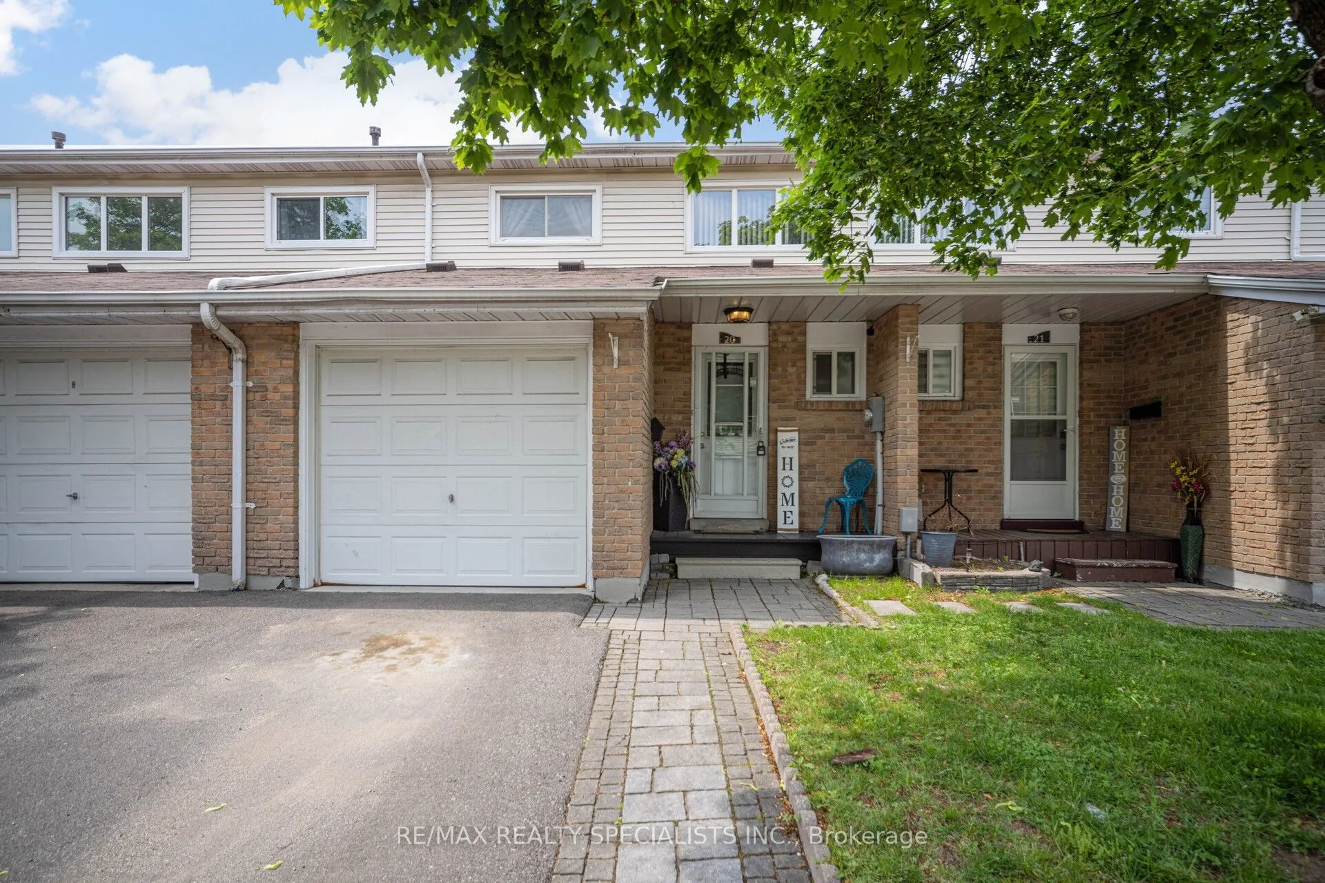 20 Enmount Drive, #20