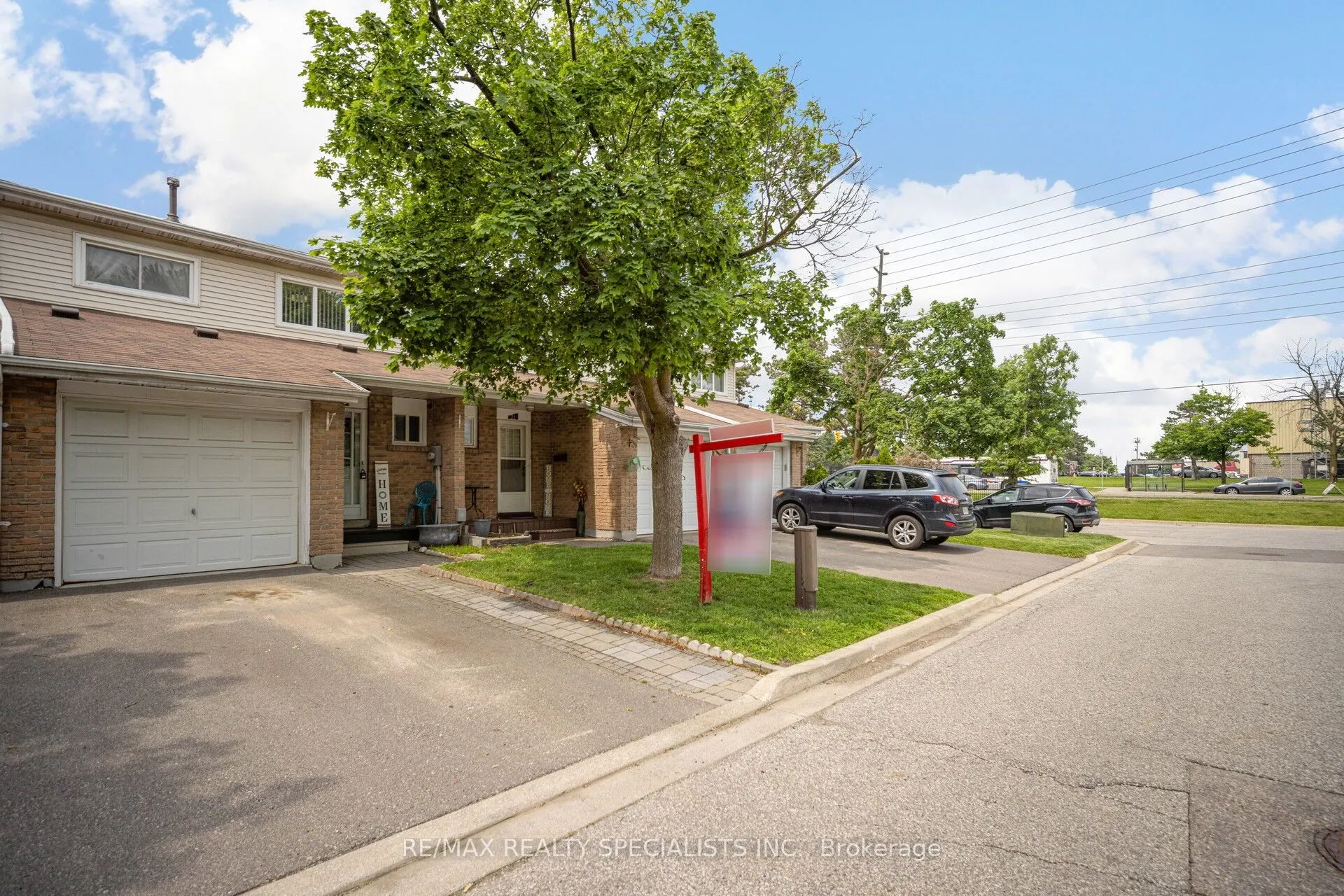 20 Enmount Drive, #20