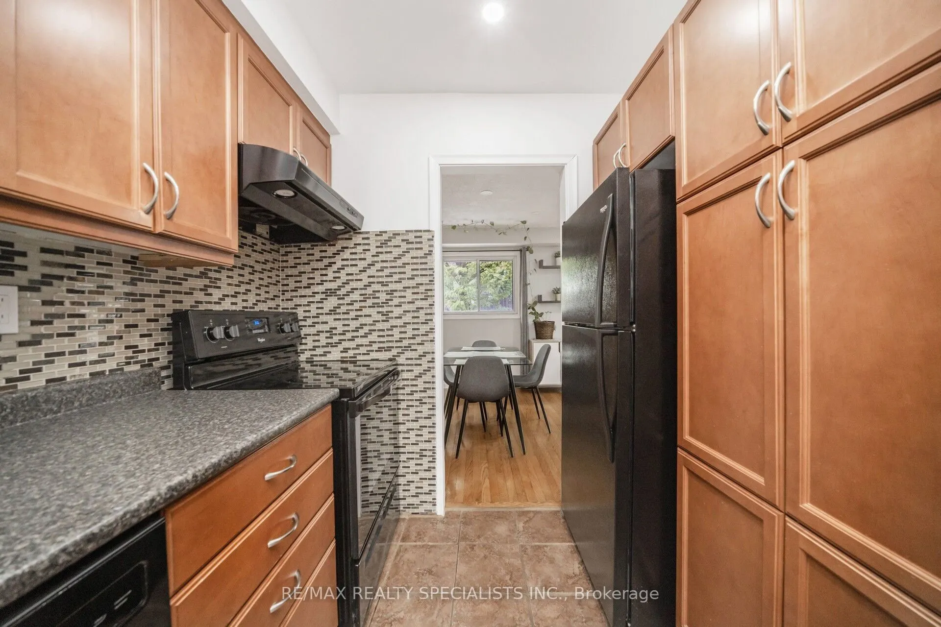 20 Enmount Drive, #20