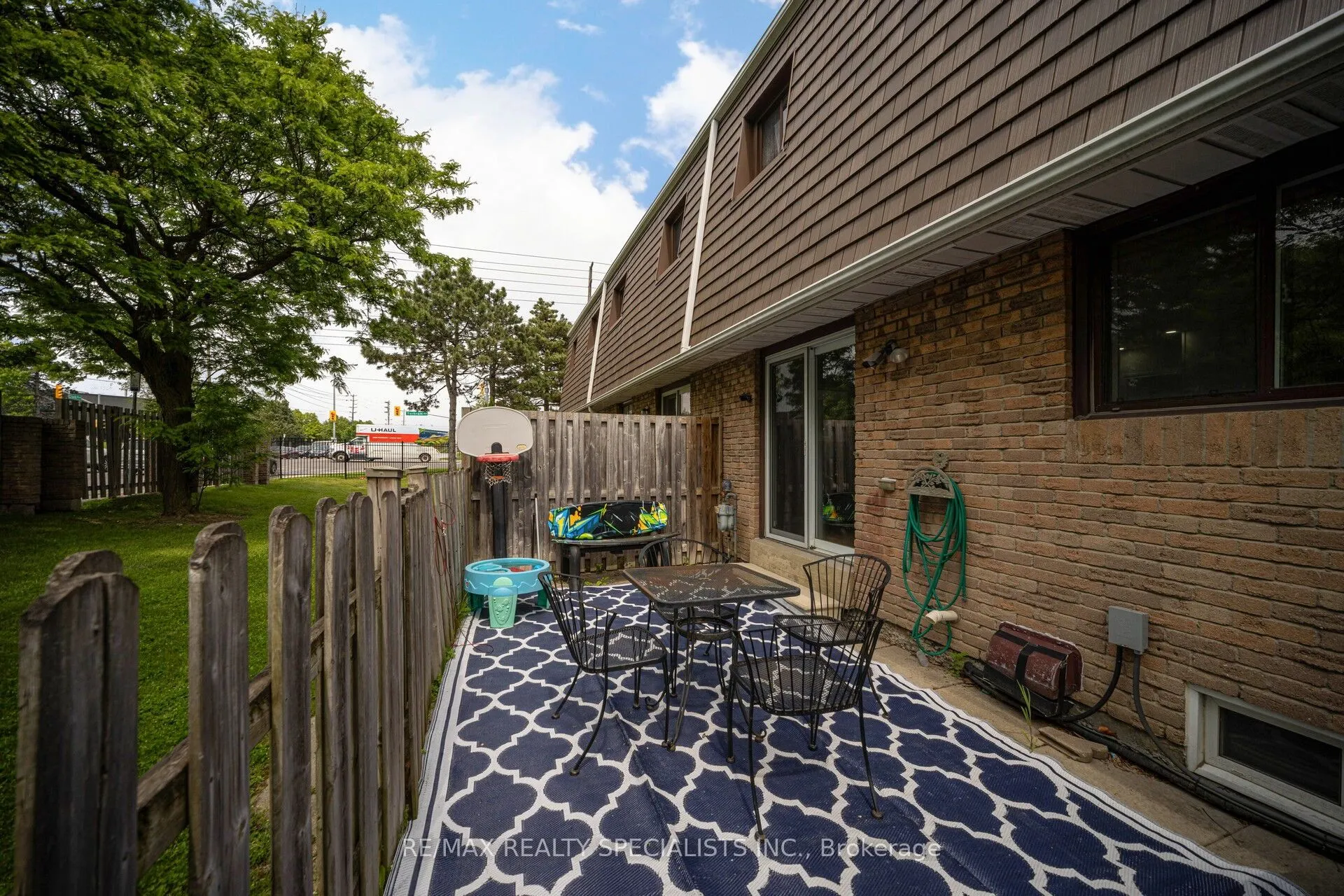 20 Enmount Drive, #20