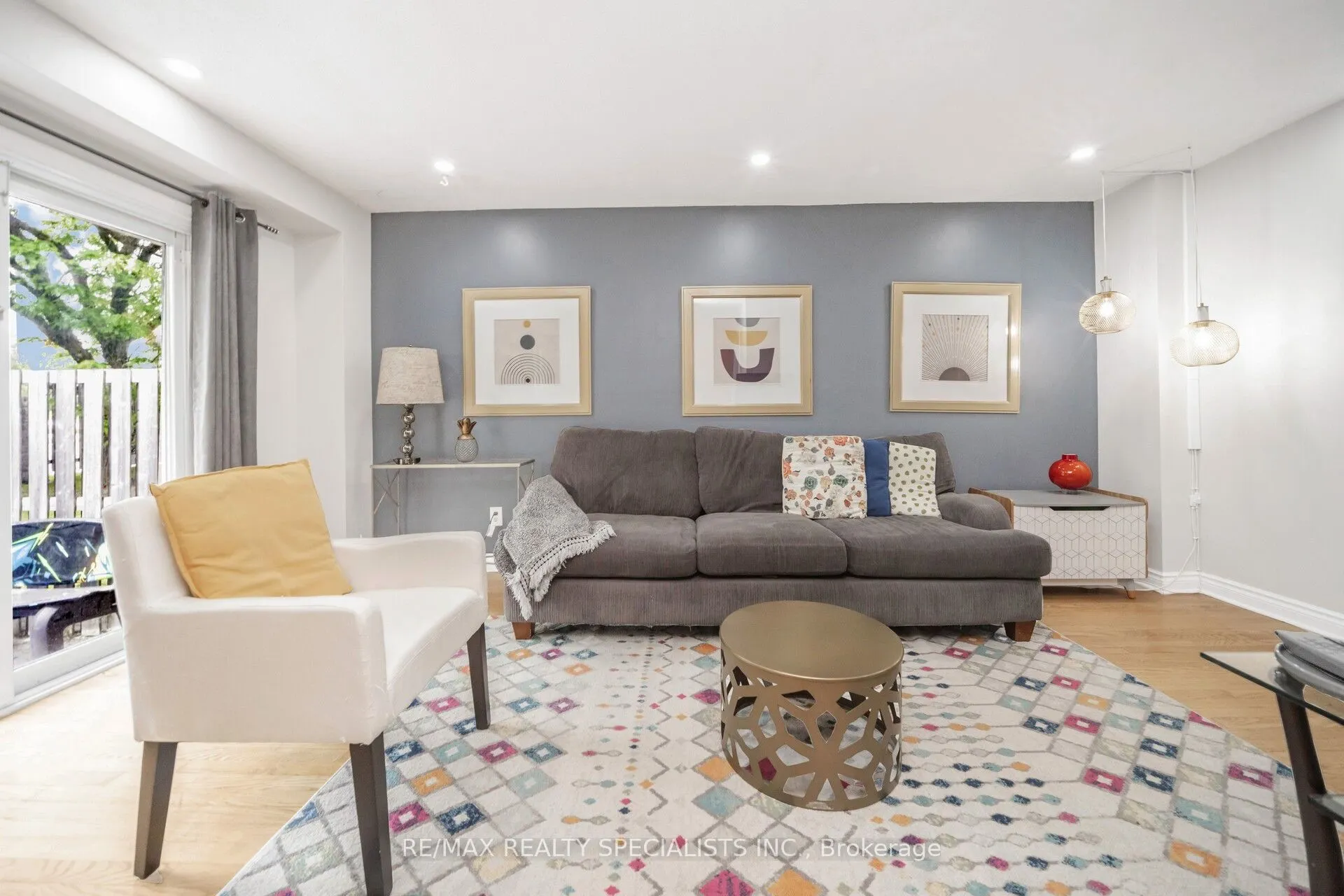 20 Enmount Drive, #20
