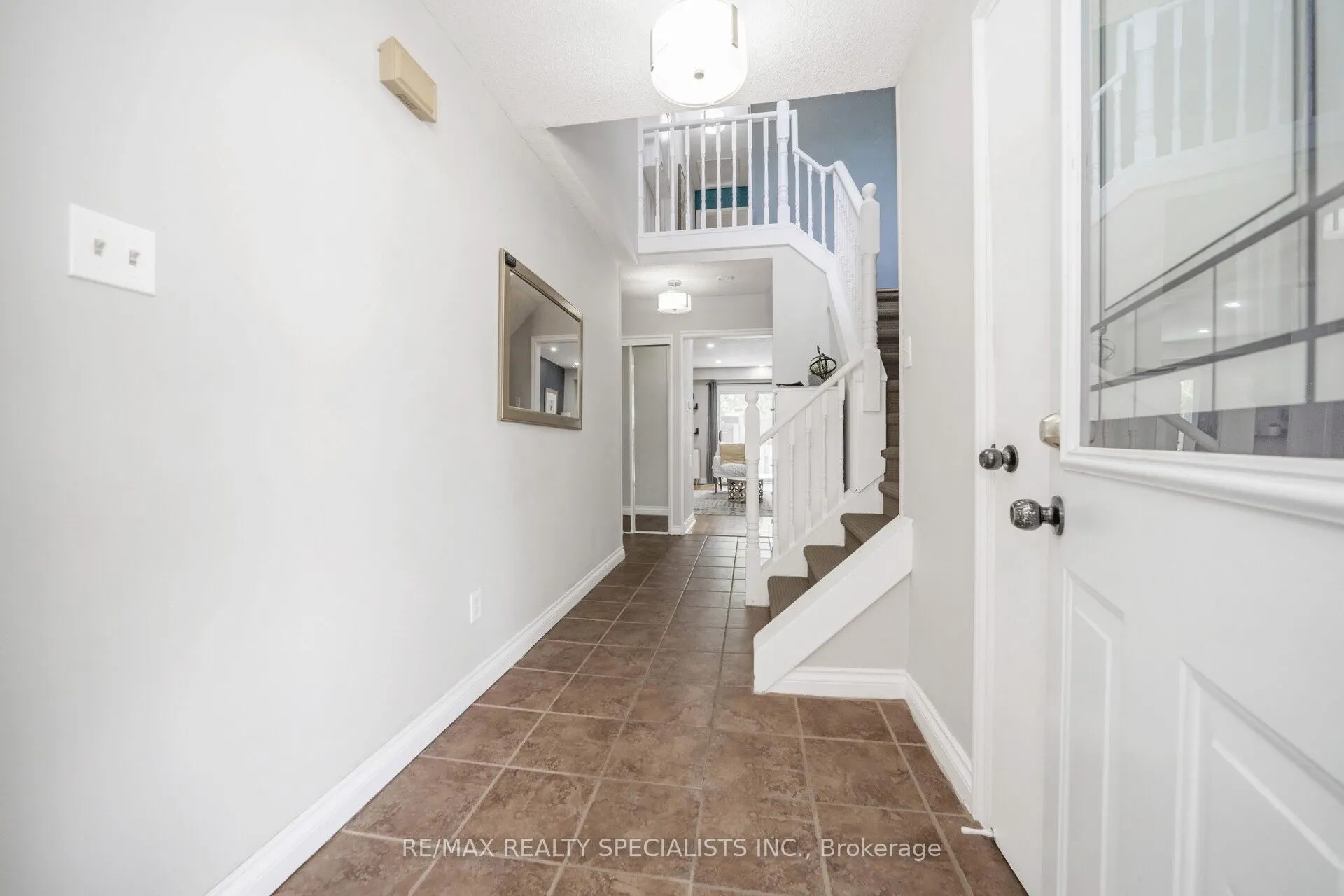 20 Enmount Drive, #20