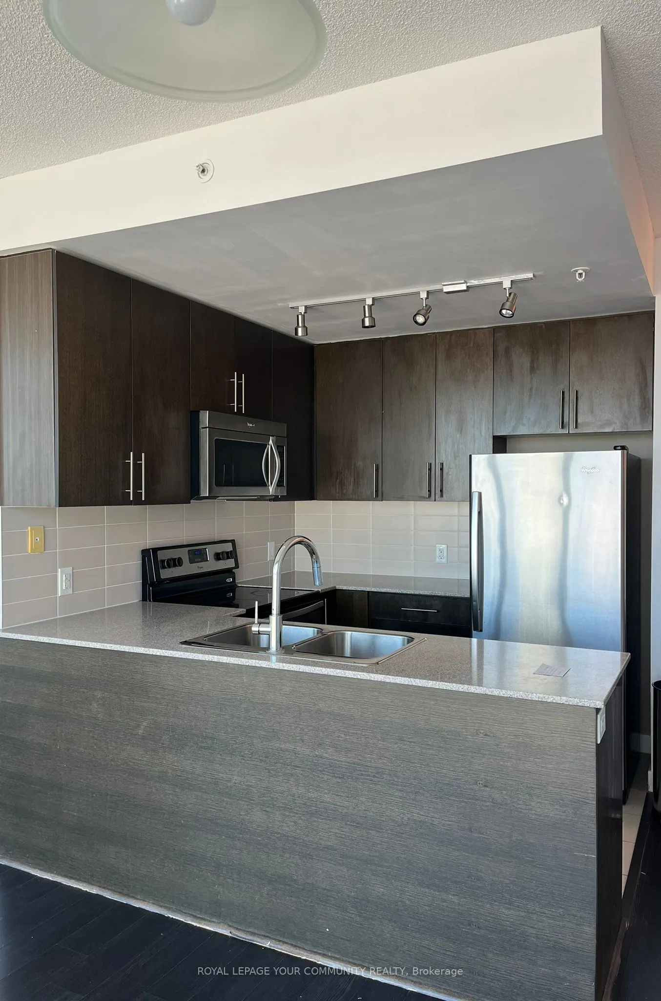 3985 Grand Park Drive, #1702