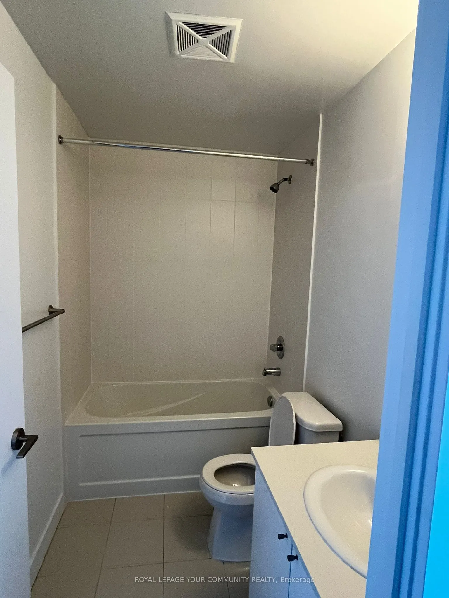 3985 Grand Park Drive, #1702