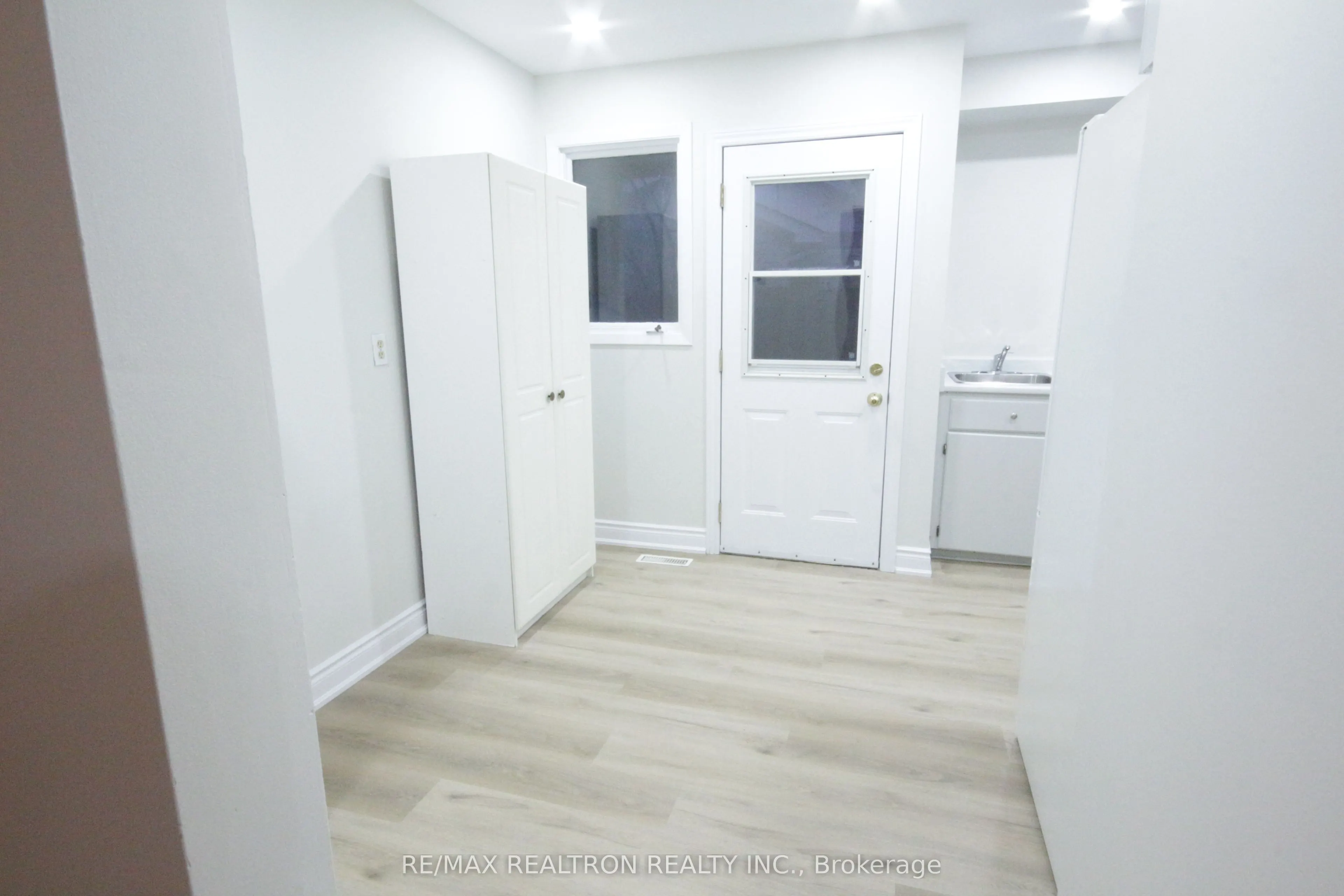 4272 Gayling Gardens