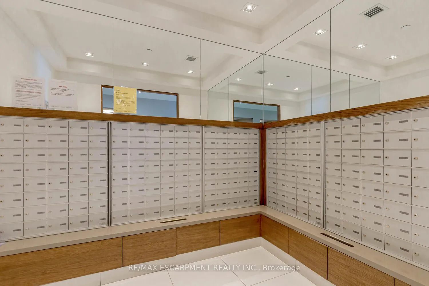 75 EGLINTON Avenue W, #302
