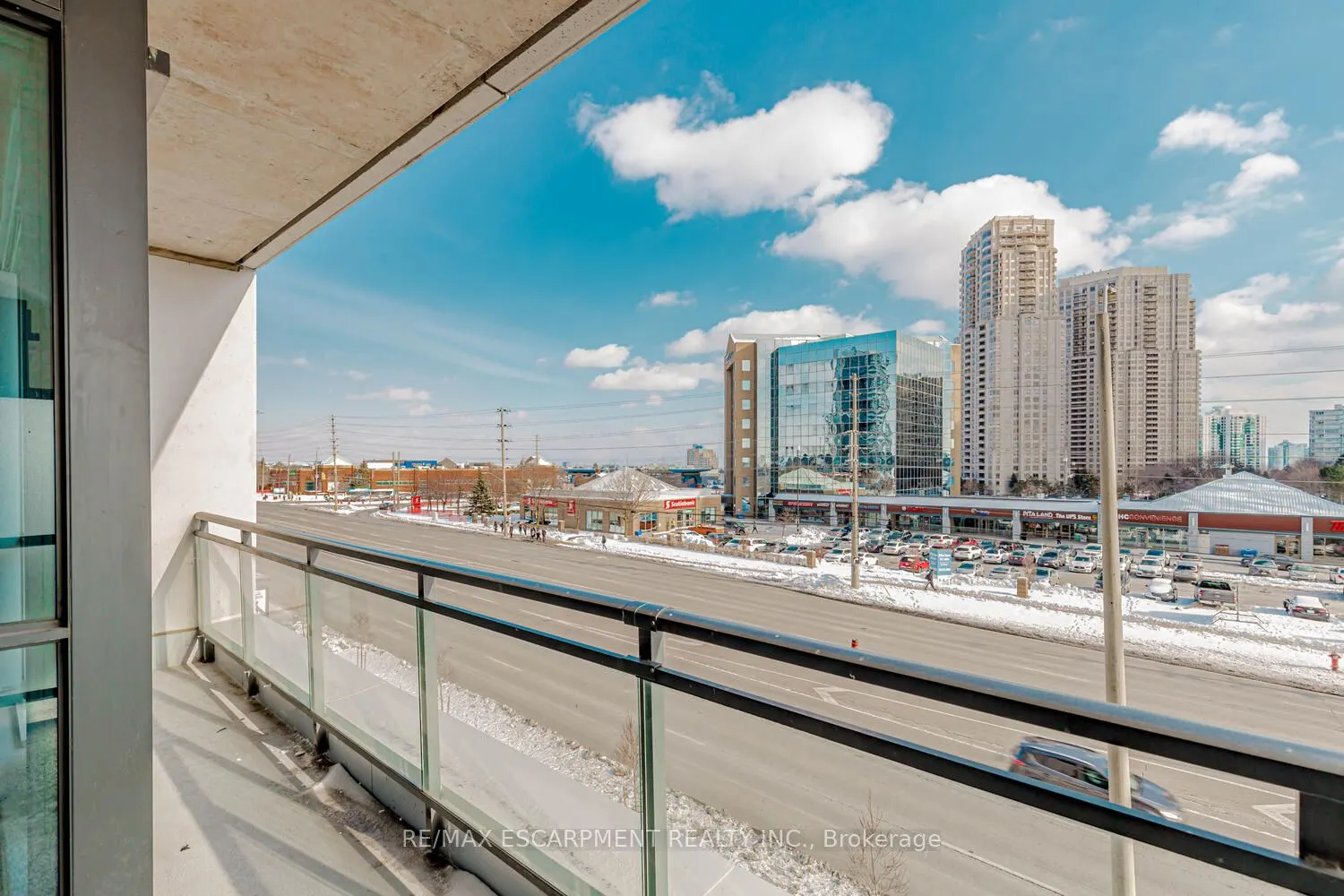 75 EGLINTON Avenue W, #302