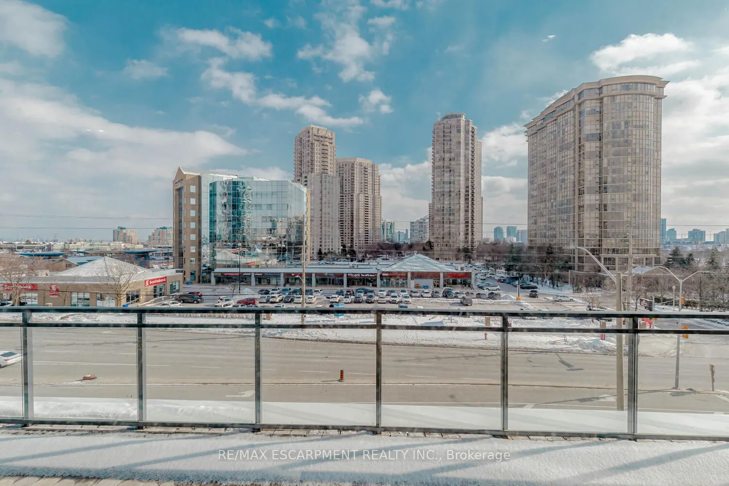 75 EGLINTON Avenue W, #302