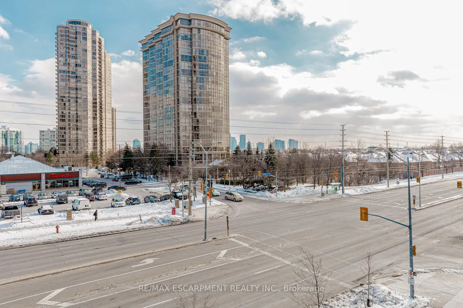 75 EGLINTON Avenue W, #302