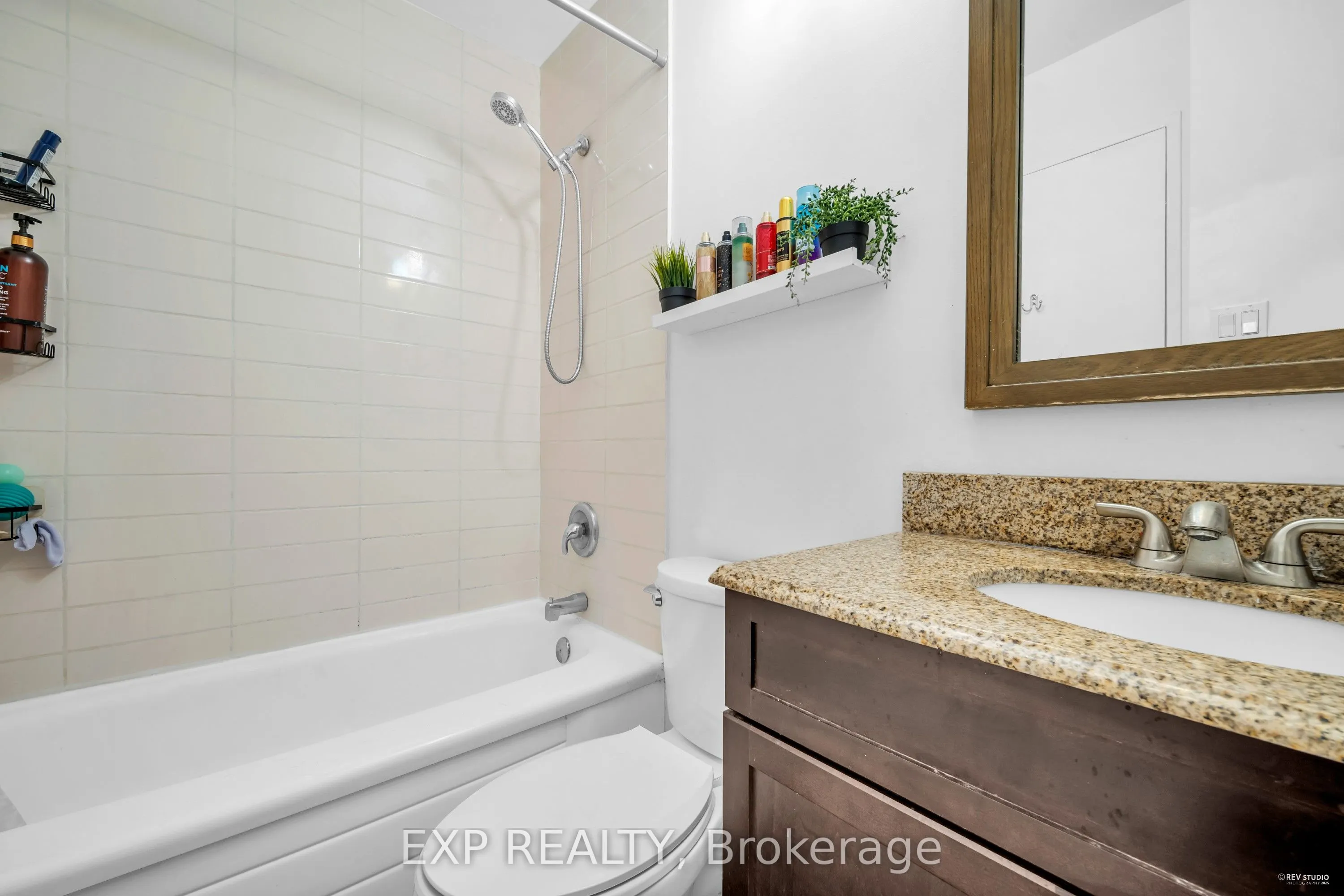 33 Four Winds Drive, #14