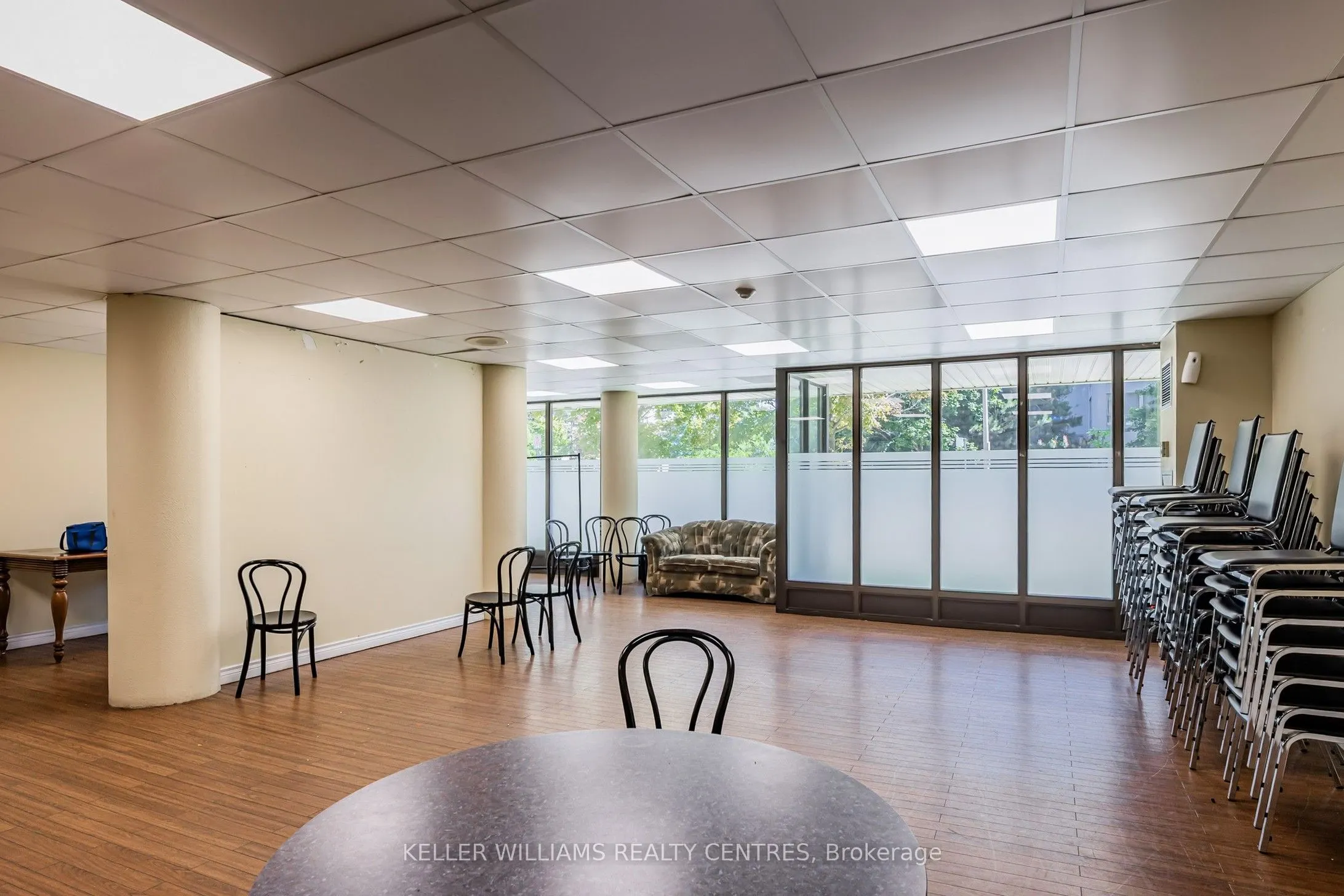 10 Markbrook Lane, #1208
