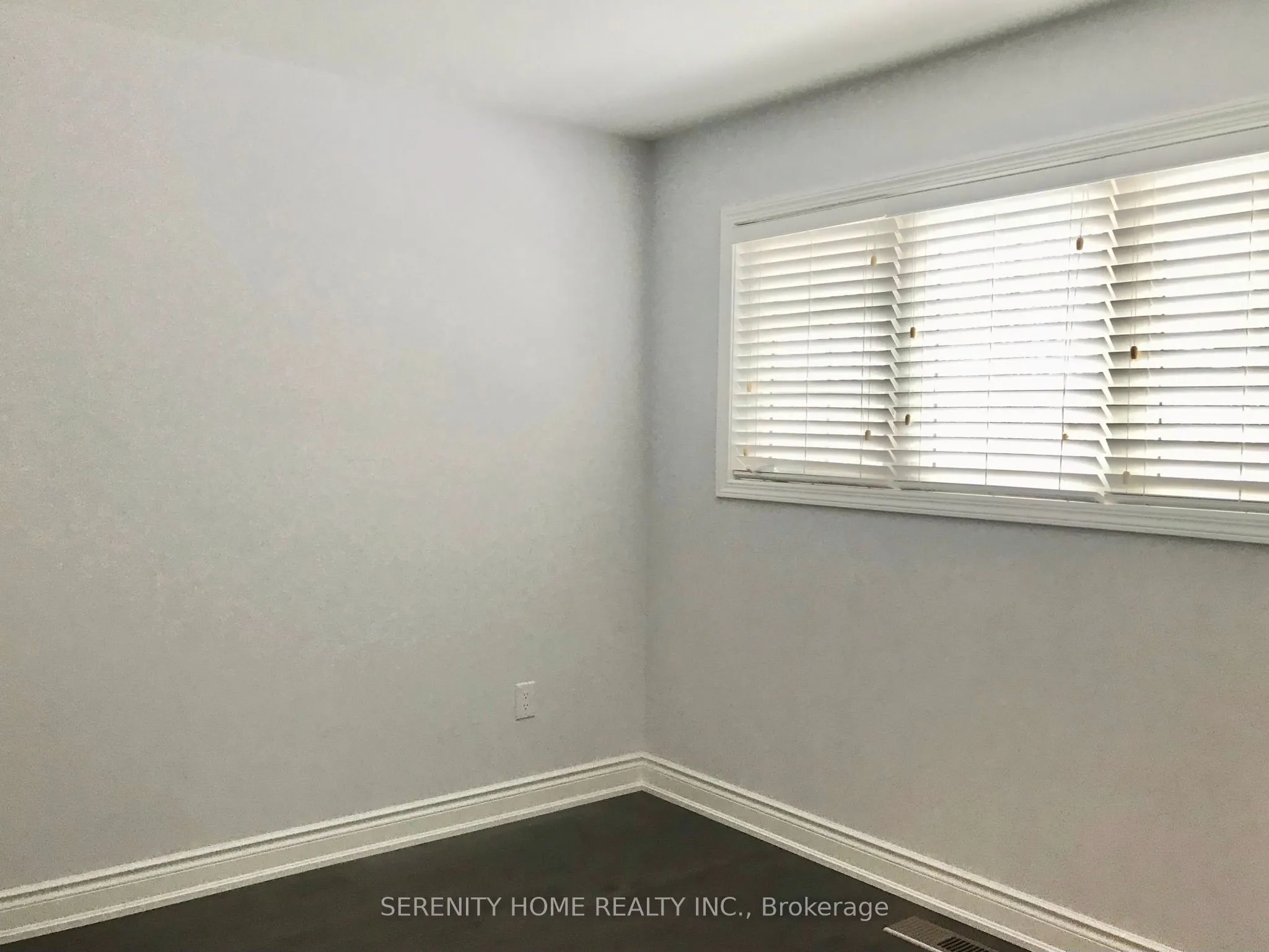 2371 Baintree Crescent