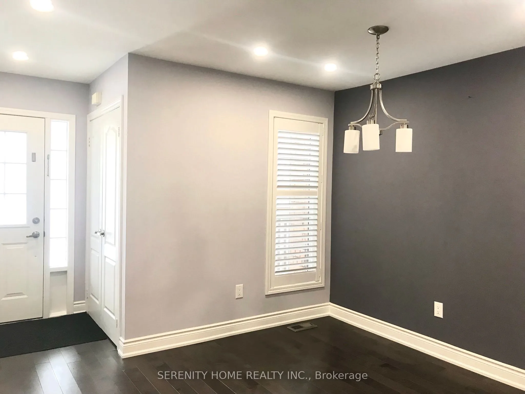 2371 Baintree Crescent