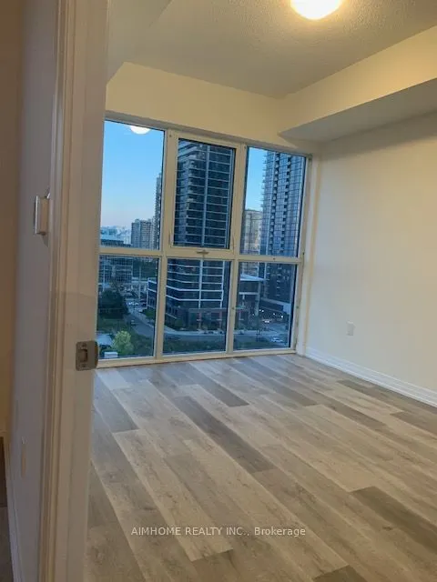 15 Watergarden Drive, #803