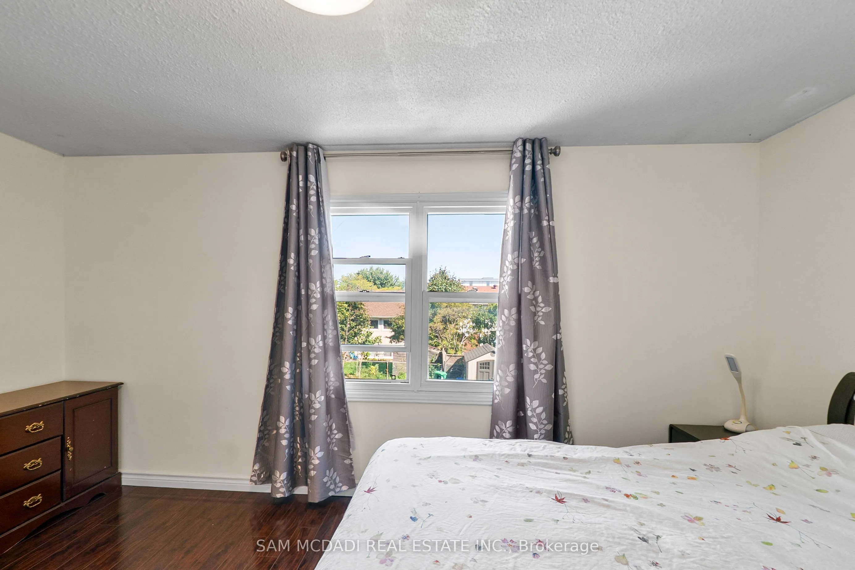 5948 Featherhead Crescent