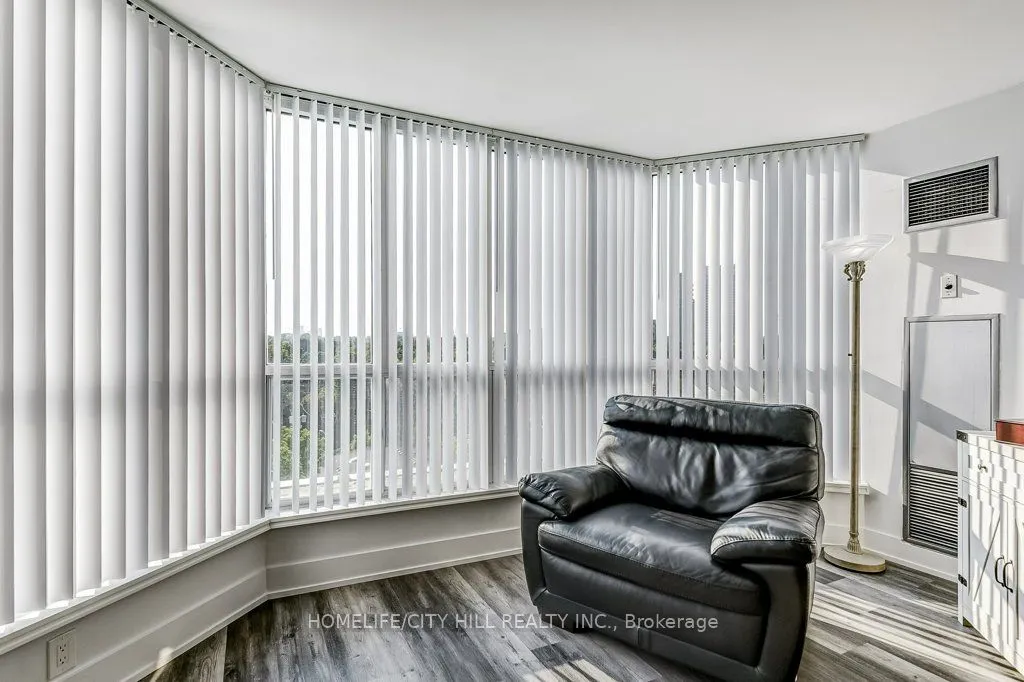 2285 Lake Shore Boulevard W, #506