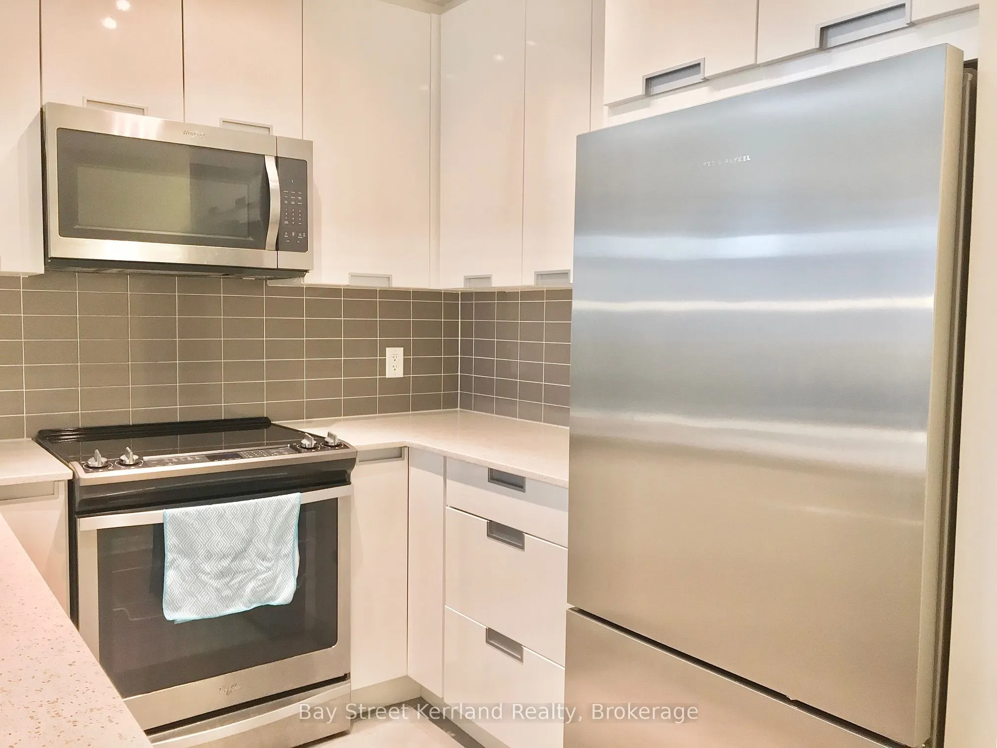 5033 Four Springs Avenue, #1118