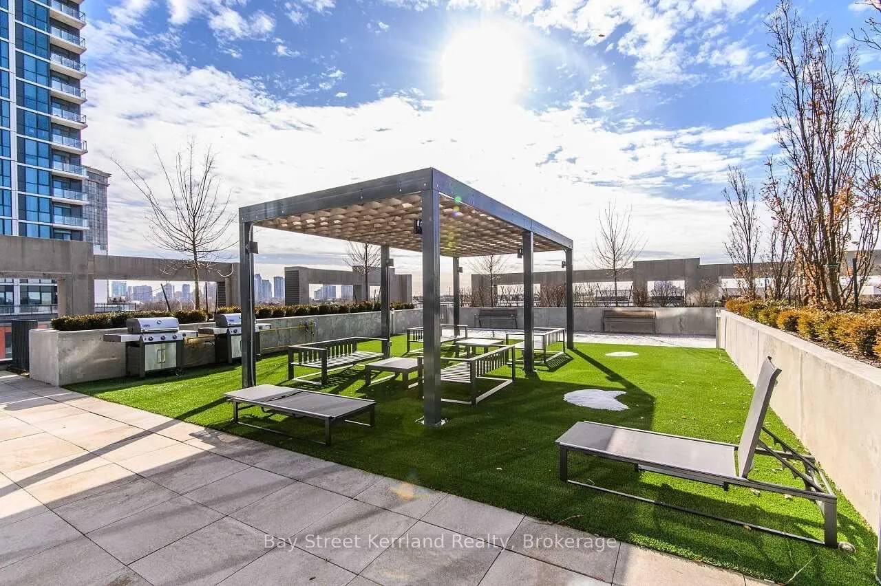 5033 Four Springs Avenue, #1118