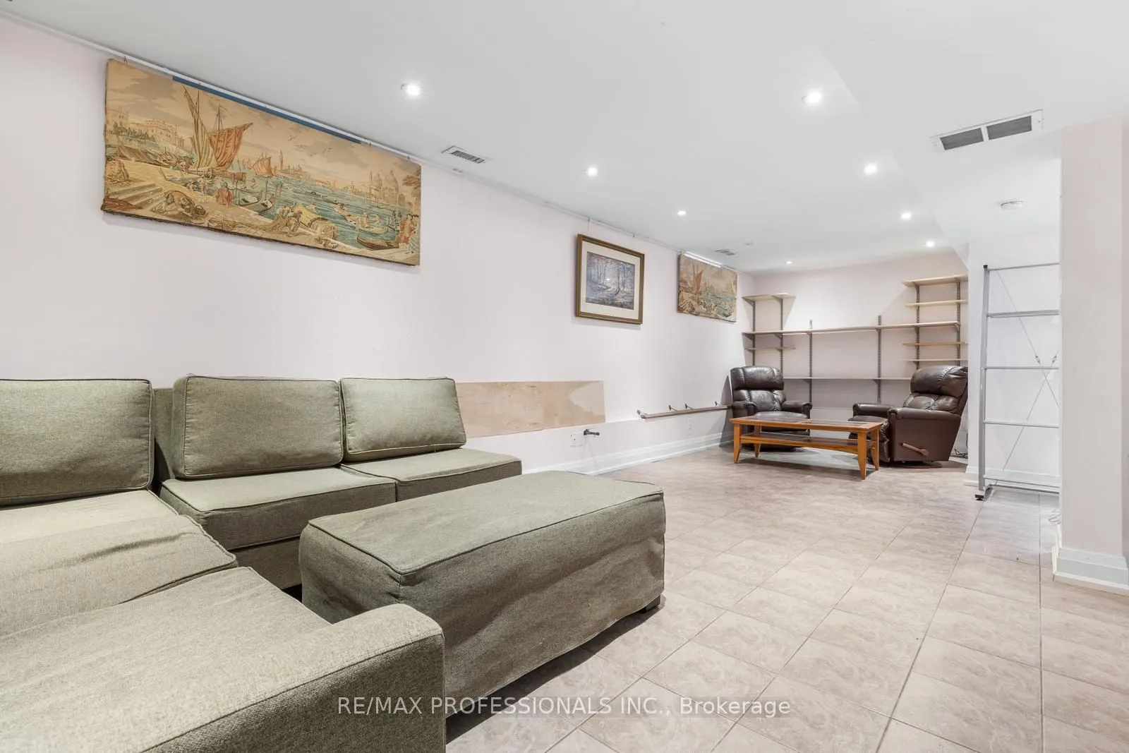 2106 Lawrence Avenue W, #Bsmt