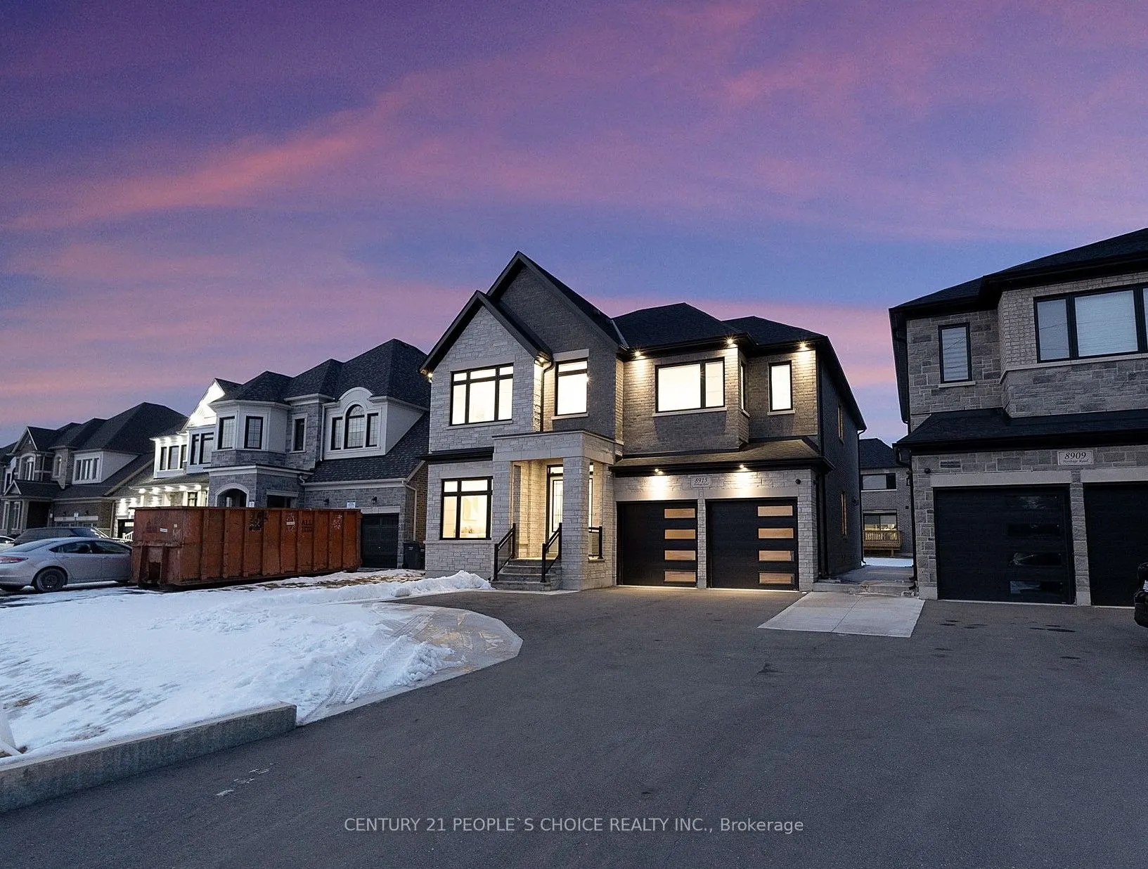 8915 Heritage Road, #Upper
