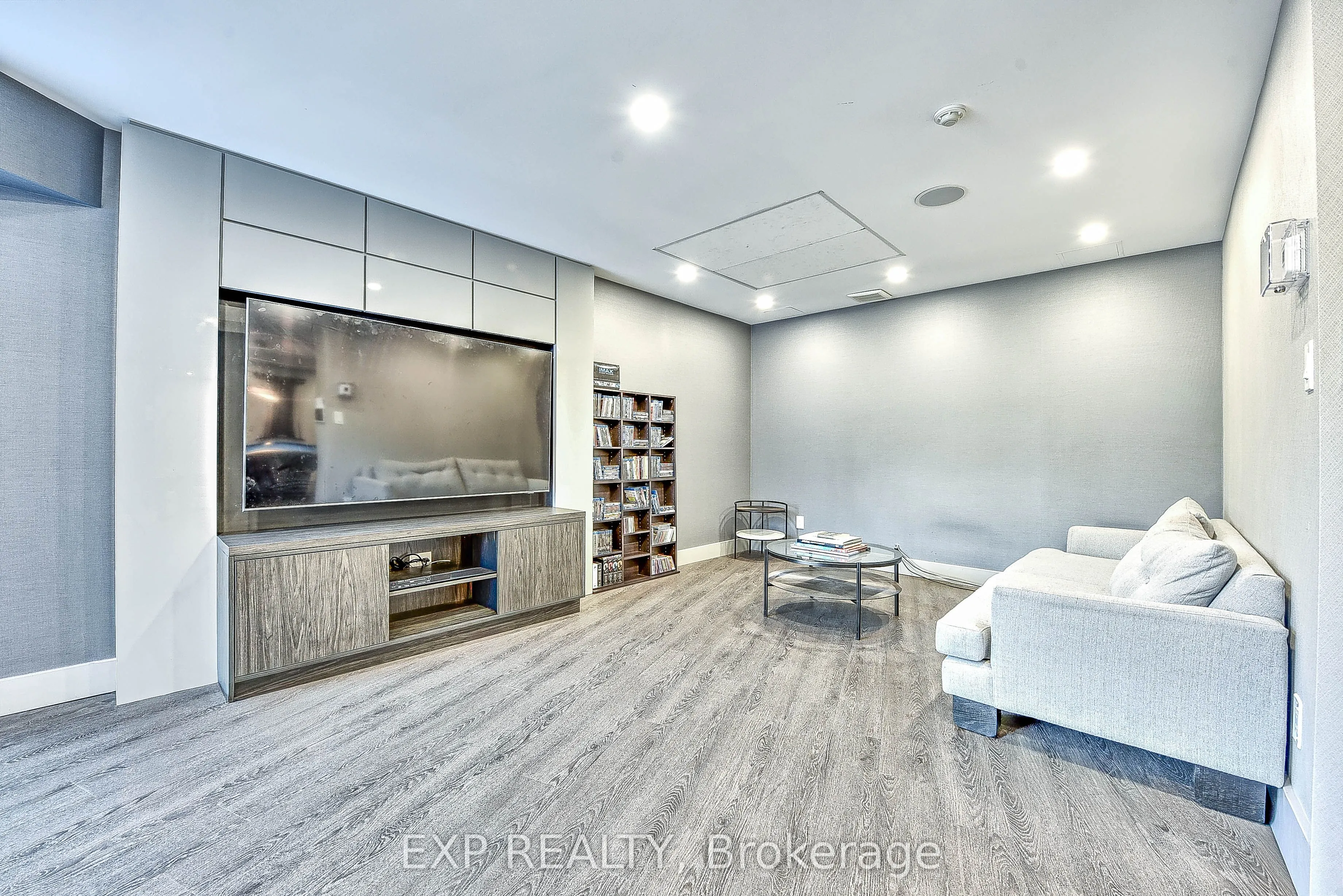 4235 Sherwoodtowne Boulevard, #05