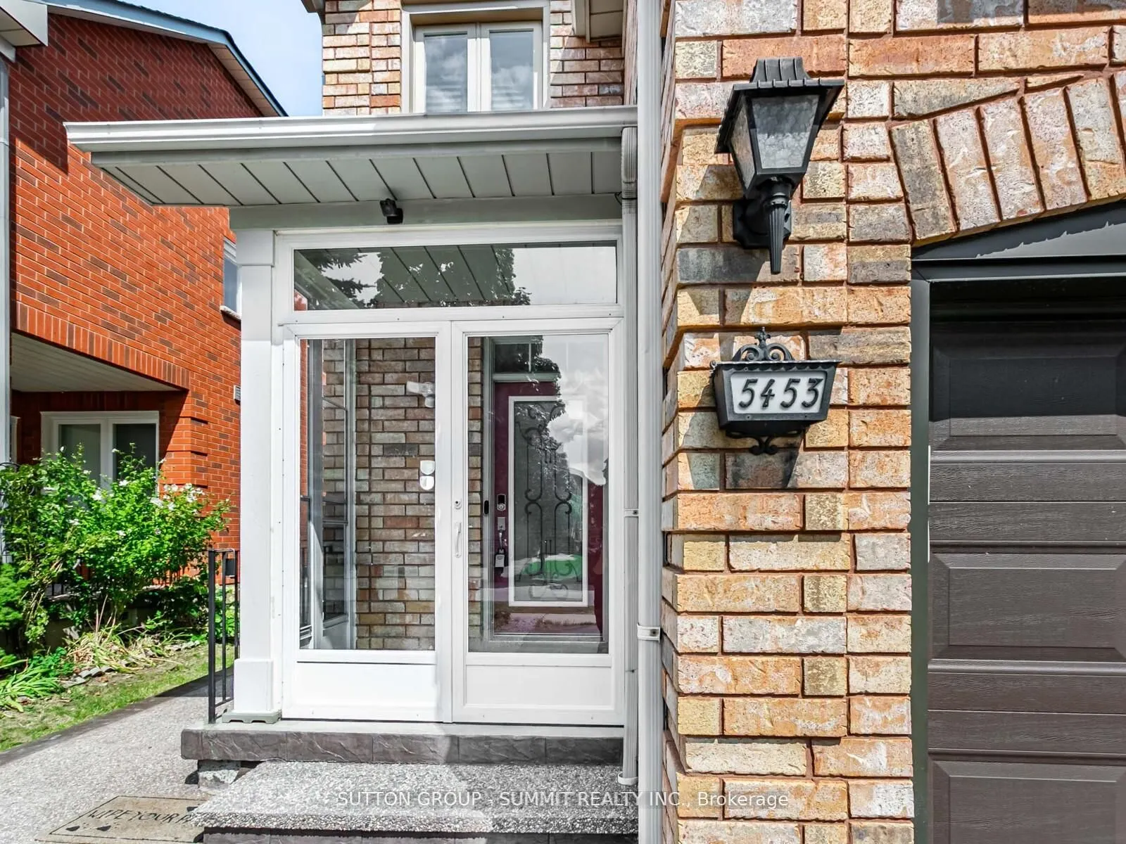 5453 PALMERSTON Crescent, #LOWER