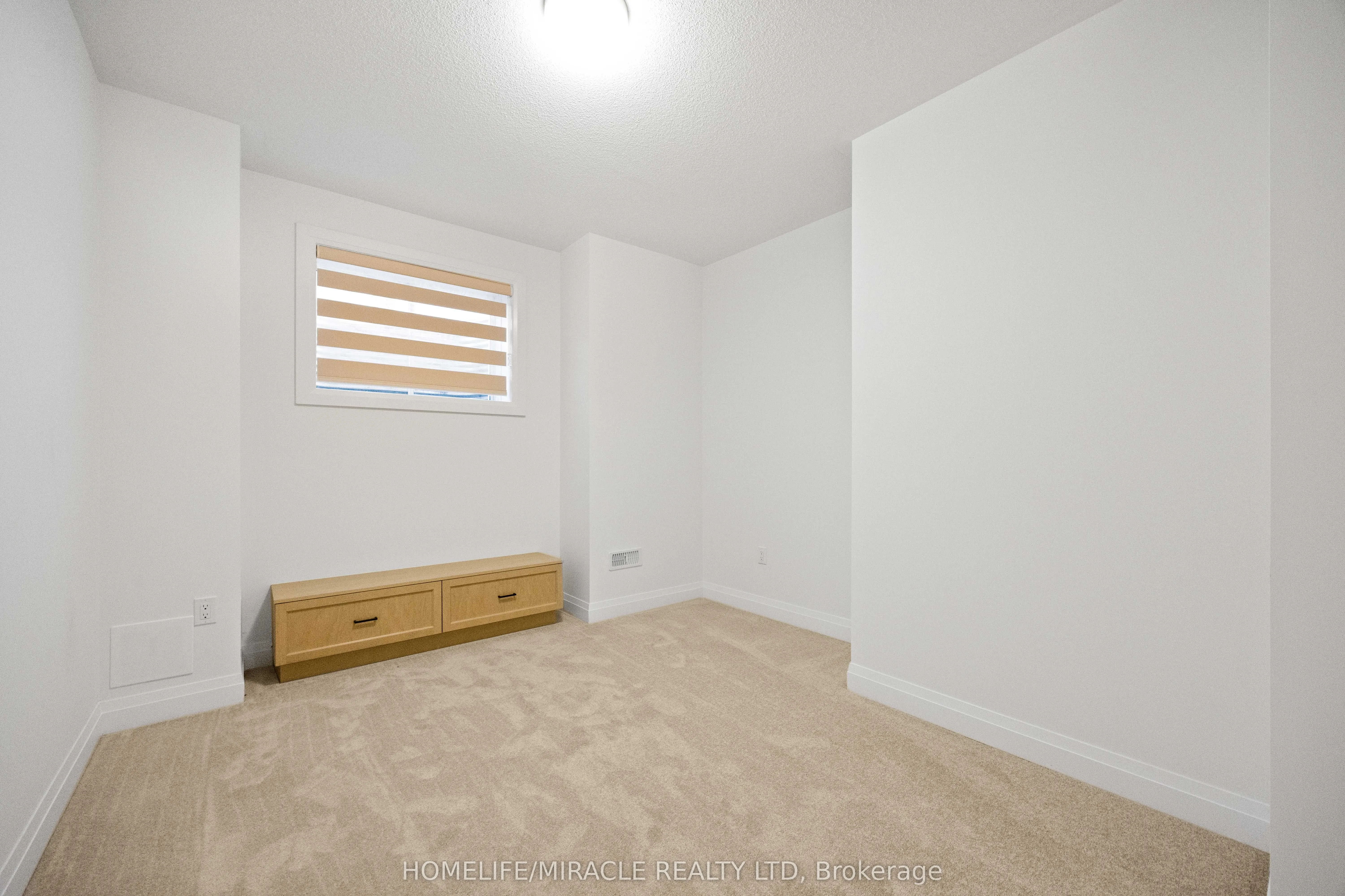 33 Spiritwood Way