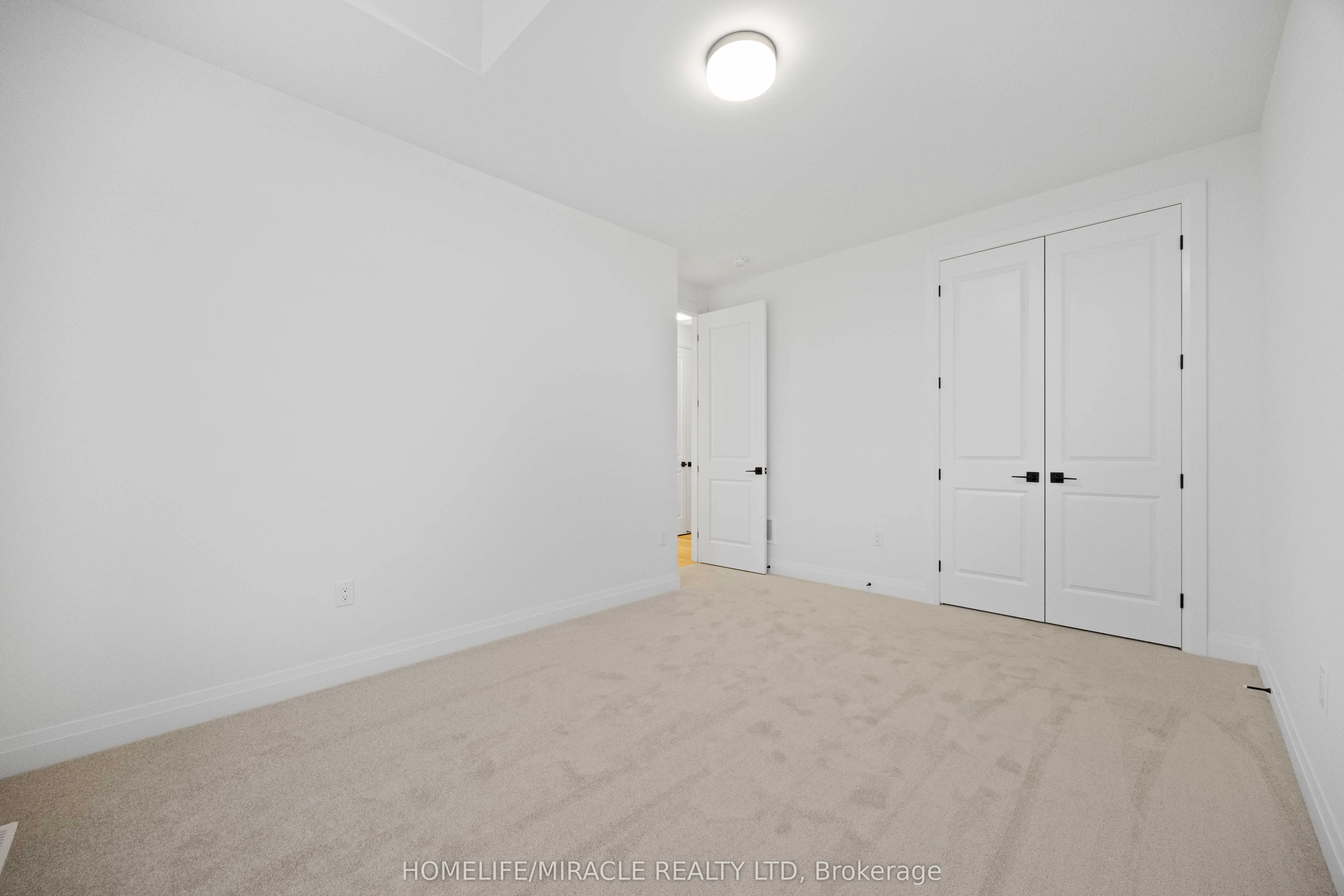 33 Spiritwood Way