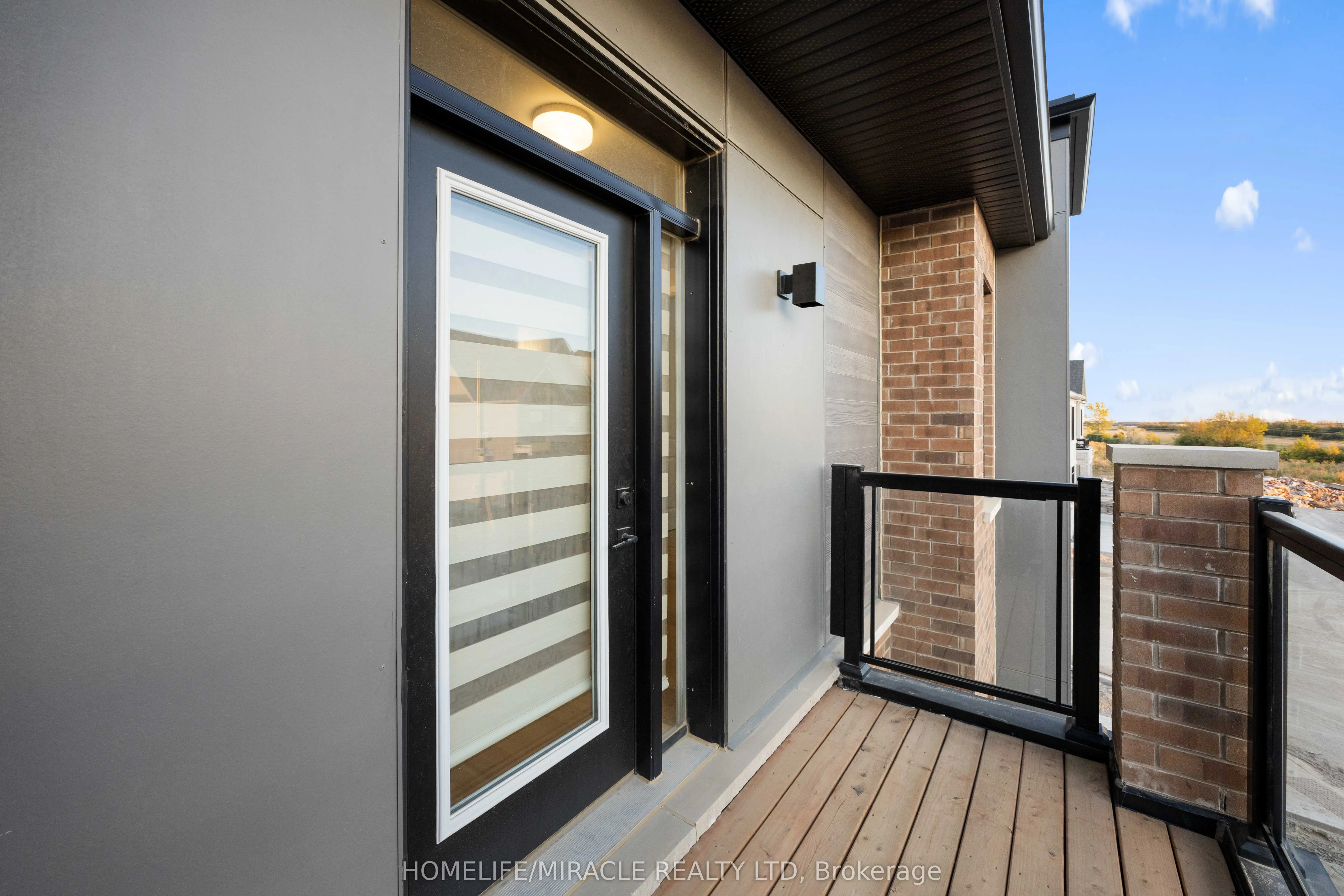33 Spiritwood Way