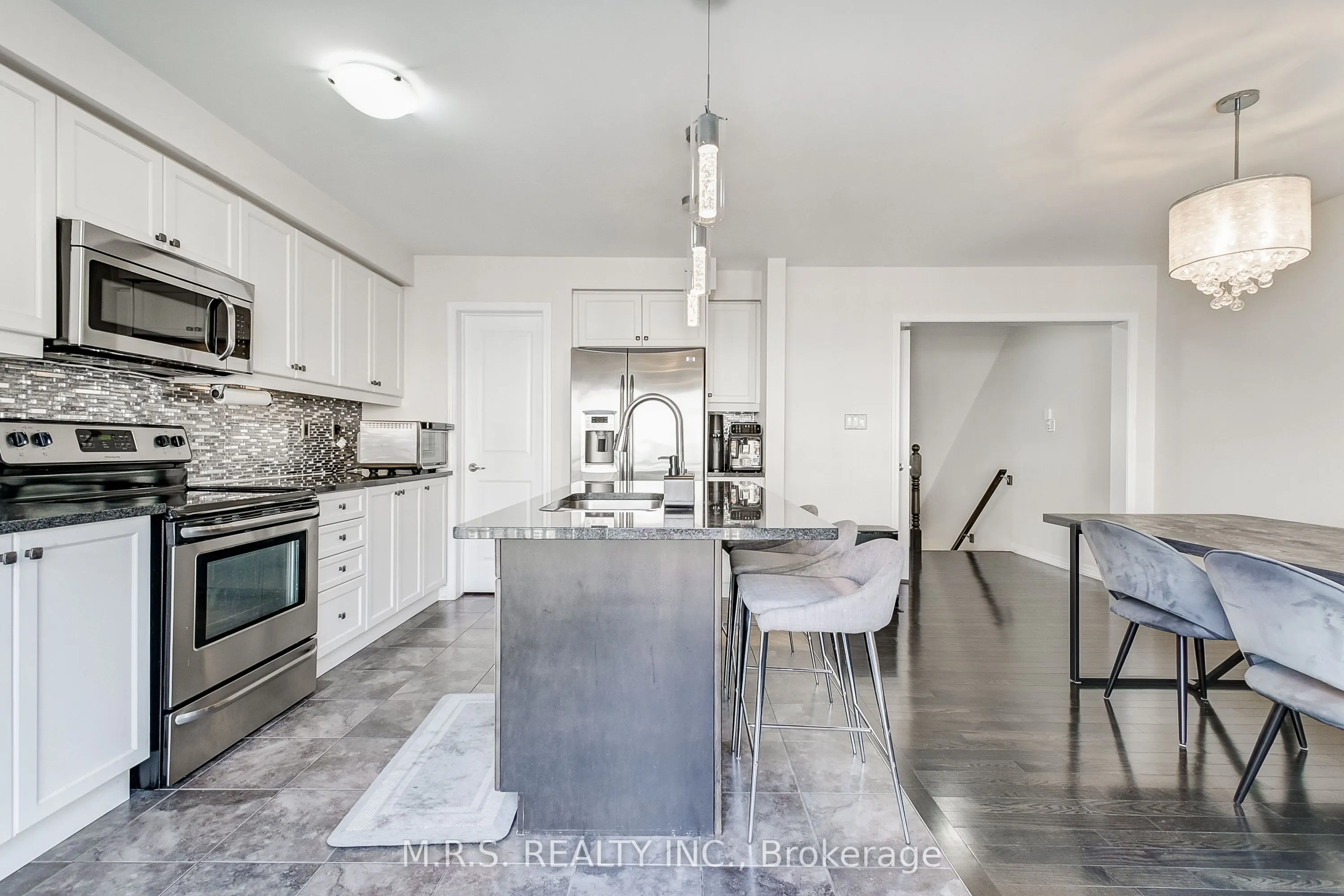 294 Ellen Davidson Drive