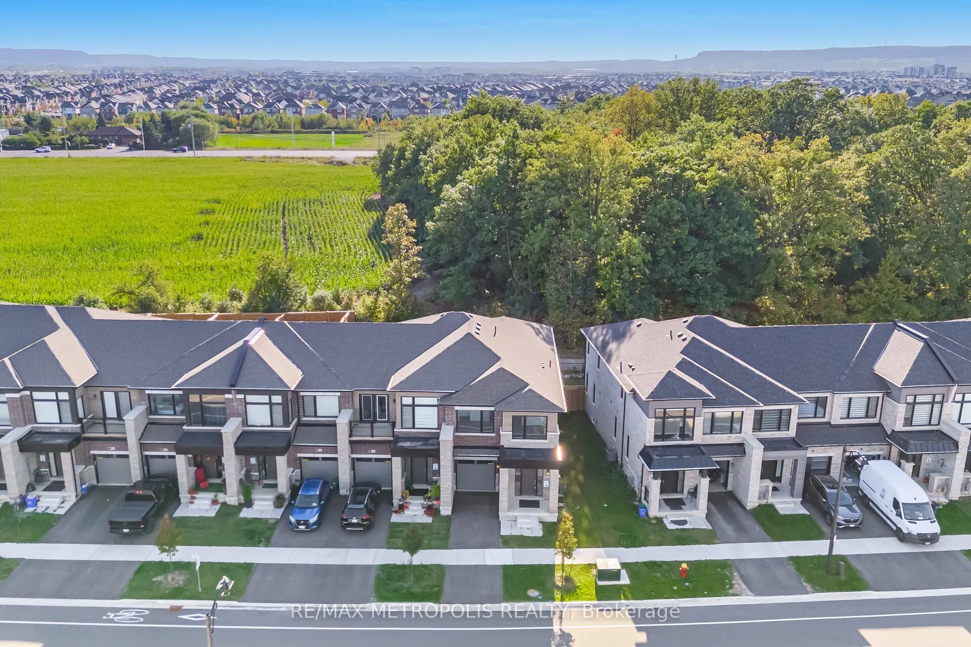 1460 Rose Way
