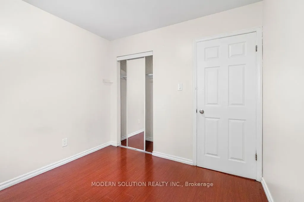 142 Mill Street N