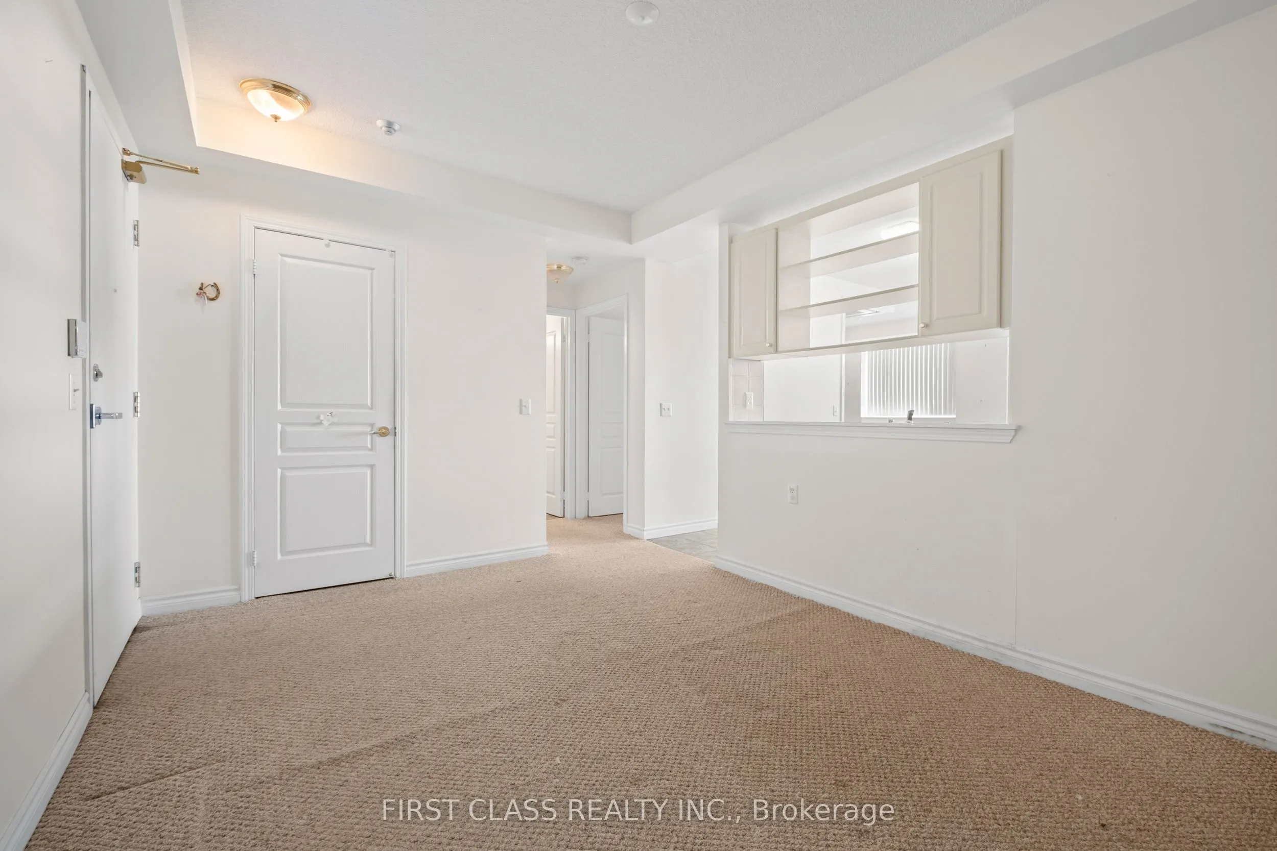 200 Burnhamthorpe Road E, #905