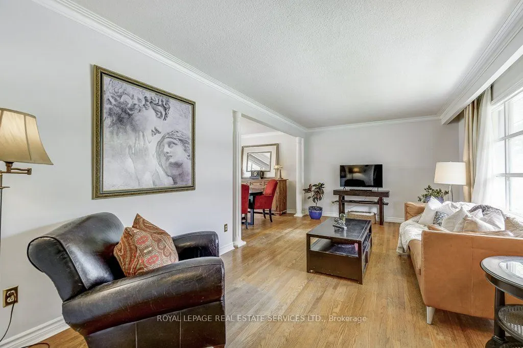 280 Savannah Gate