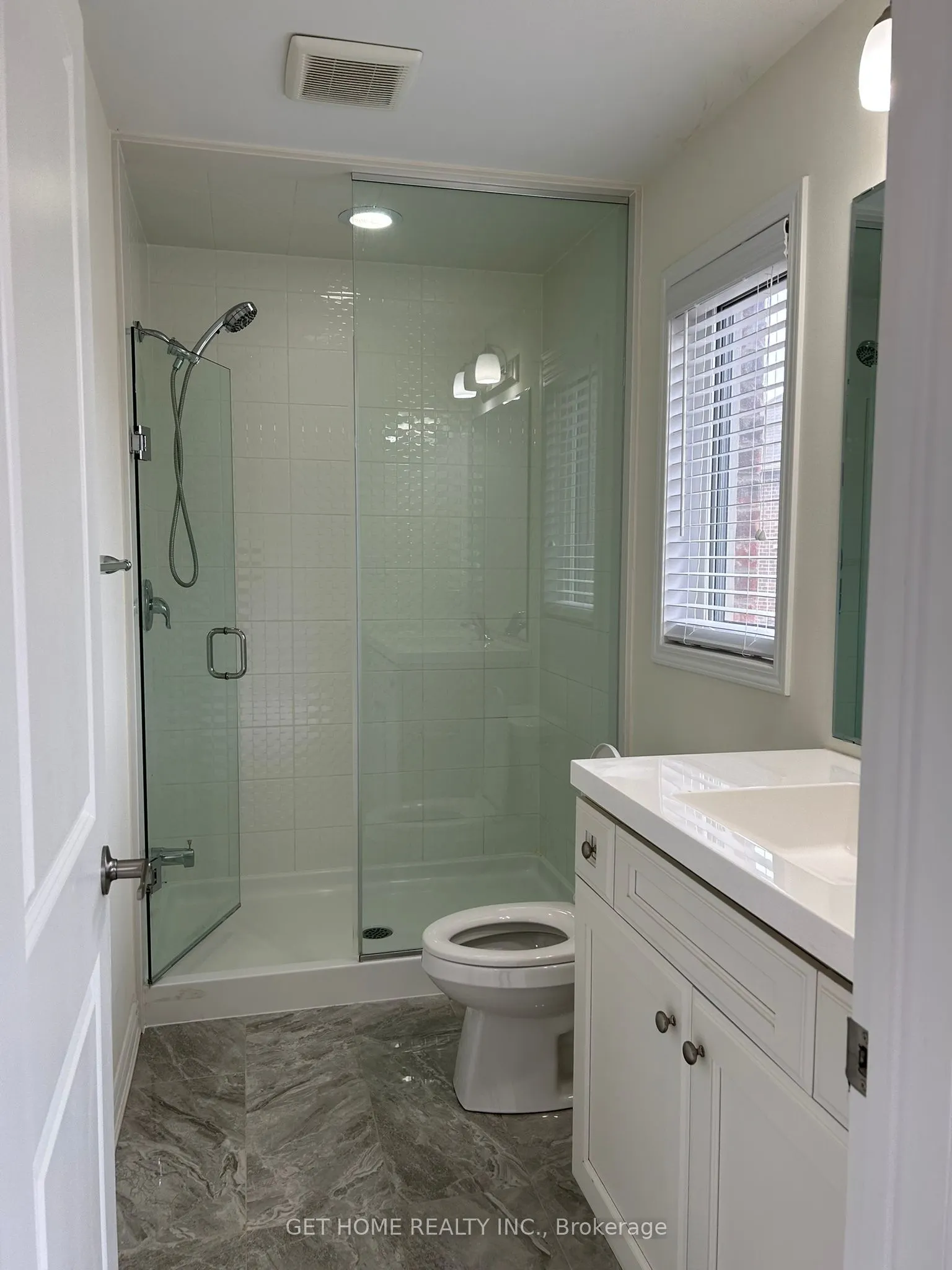 1455 Sycamore Garden