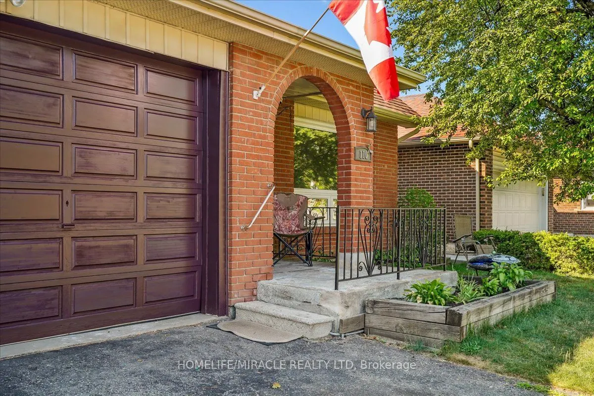110 Blackthorn Lane