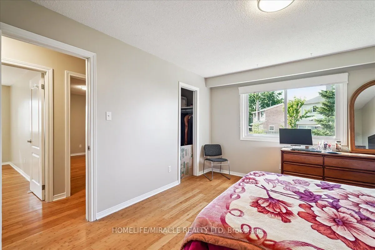 110 Blackthorn Lane