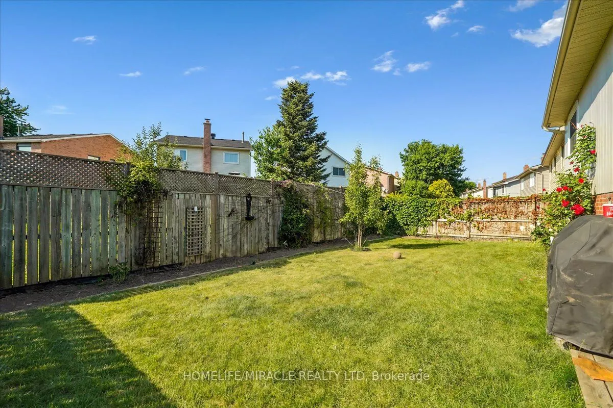 110 Blackthorn Lane