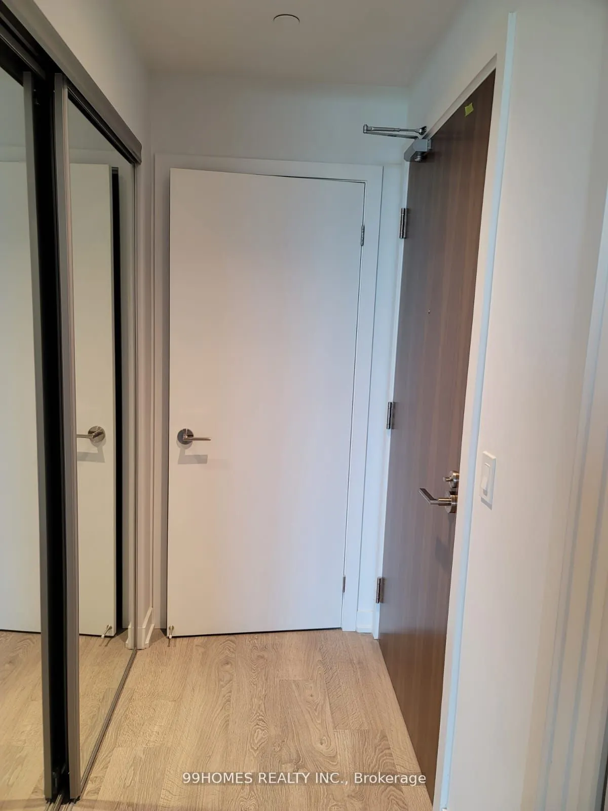 1926 Lakeshore Boulevard, #1216