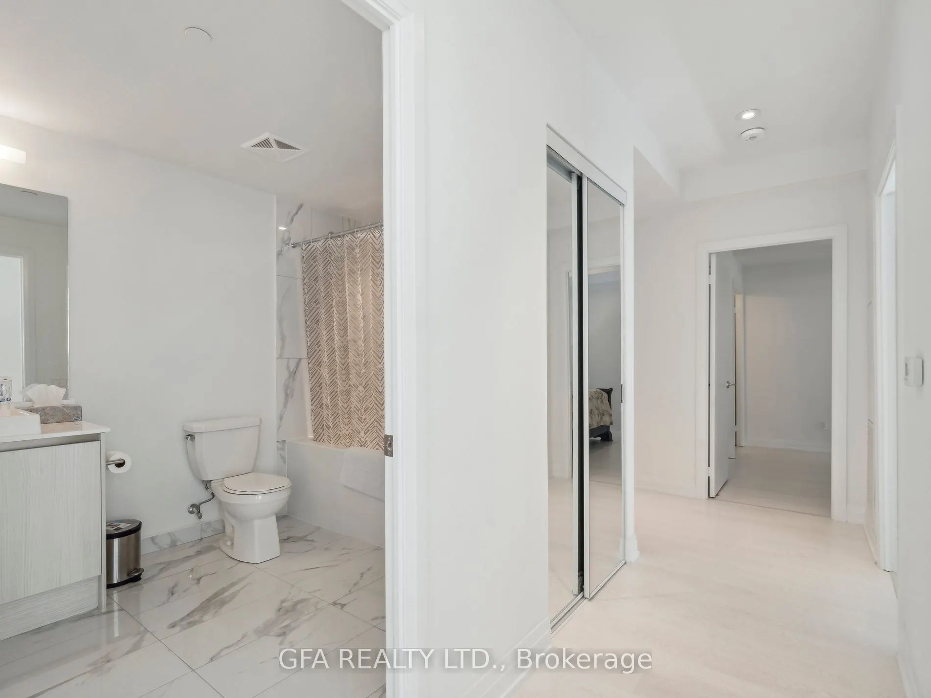 251 Manitoba Street, #716